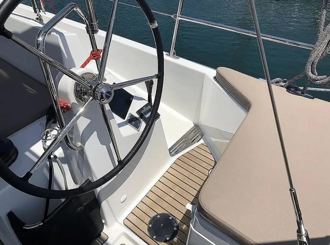Sun Odyssey 440 Tikal III — foto dello yacht n. 10