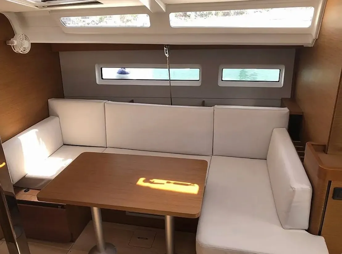Sun Odyssey 440 Tikal III — foto dello yacht n. 6