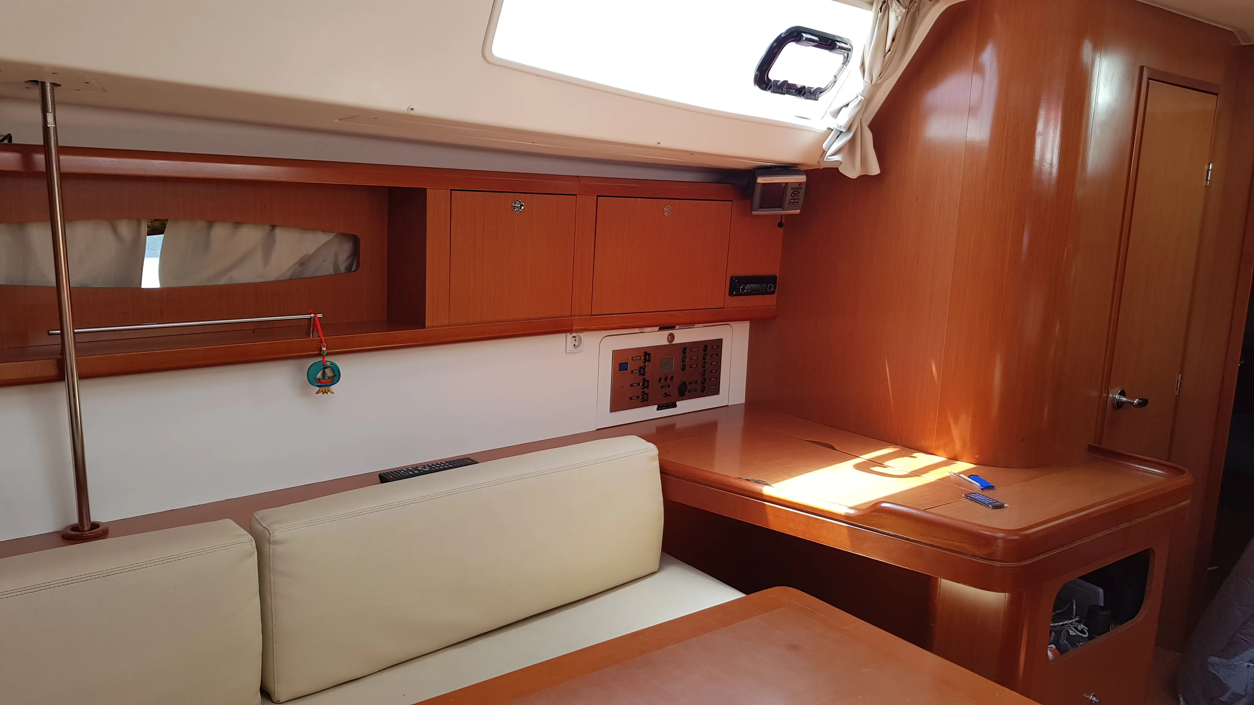 Oceanis 46 Sifnos 46.1 — фотография яхты 6