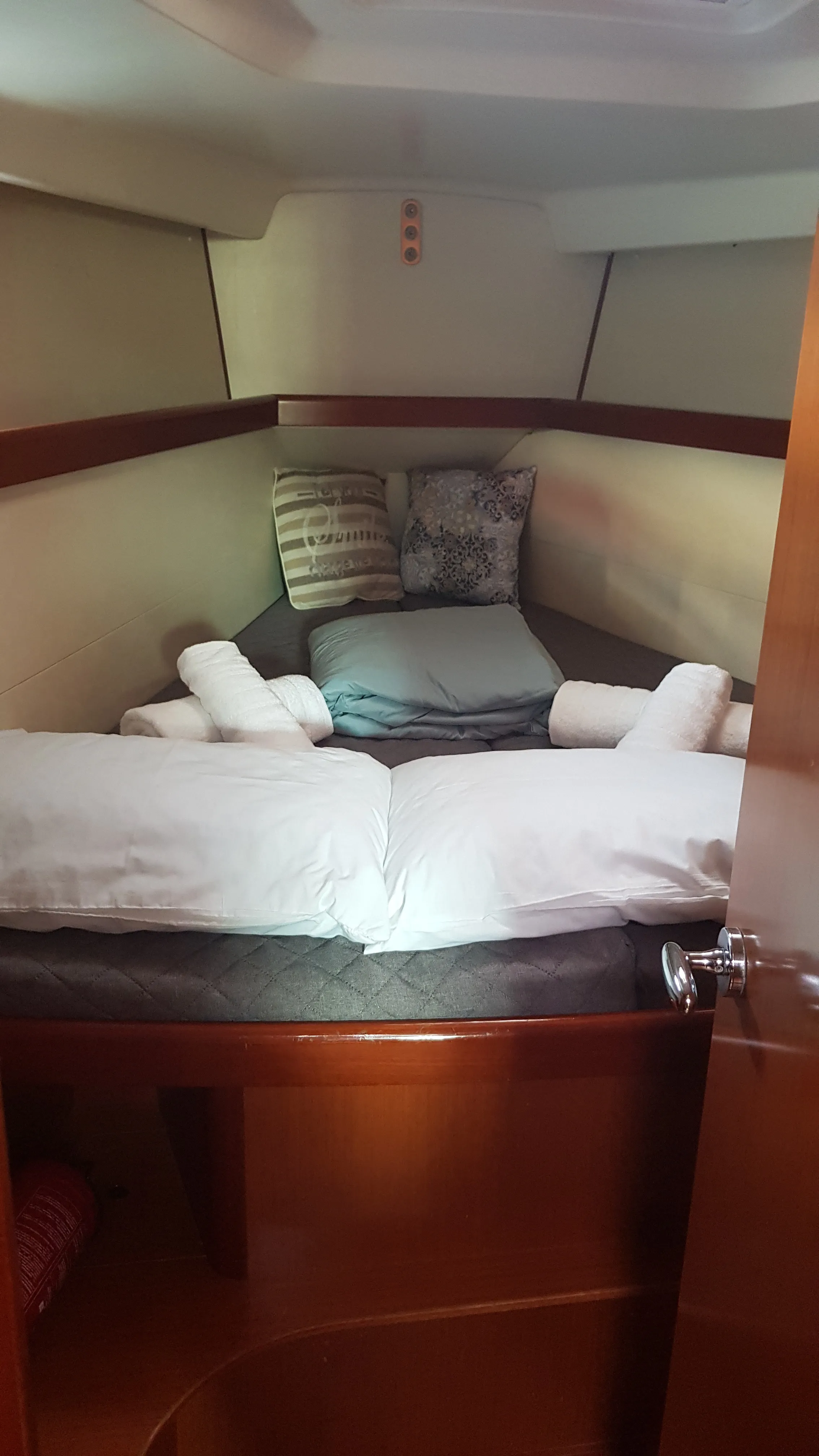Oceanis 46 Sifnos 46.1 — фотография яхты 4