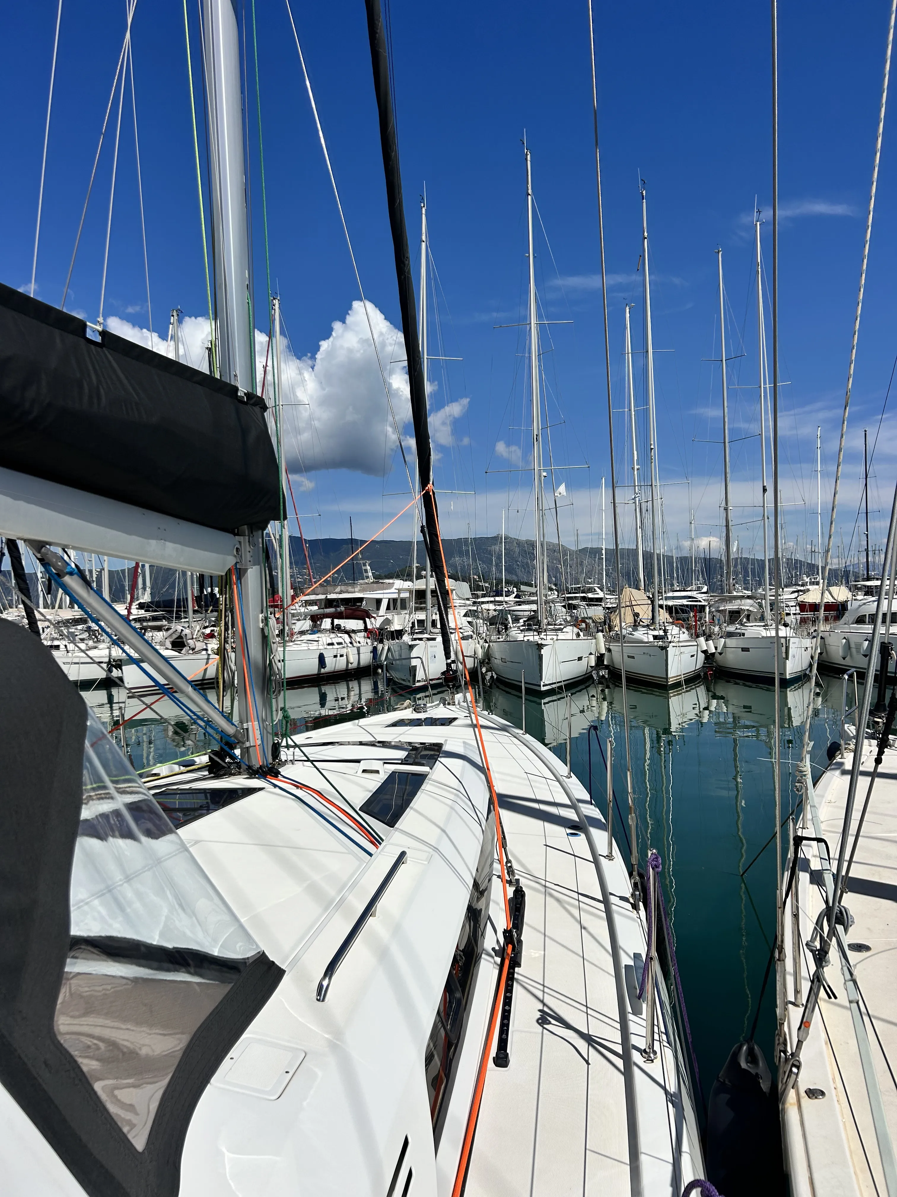 Oceanis 51.1 Barracuda (Refit 2026 - A/C - Generator - Electric Heads - 12 Pax) — yacht photo 3