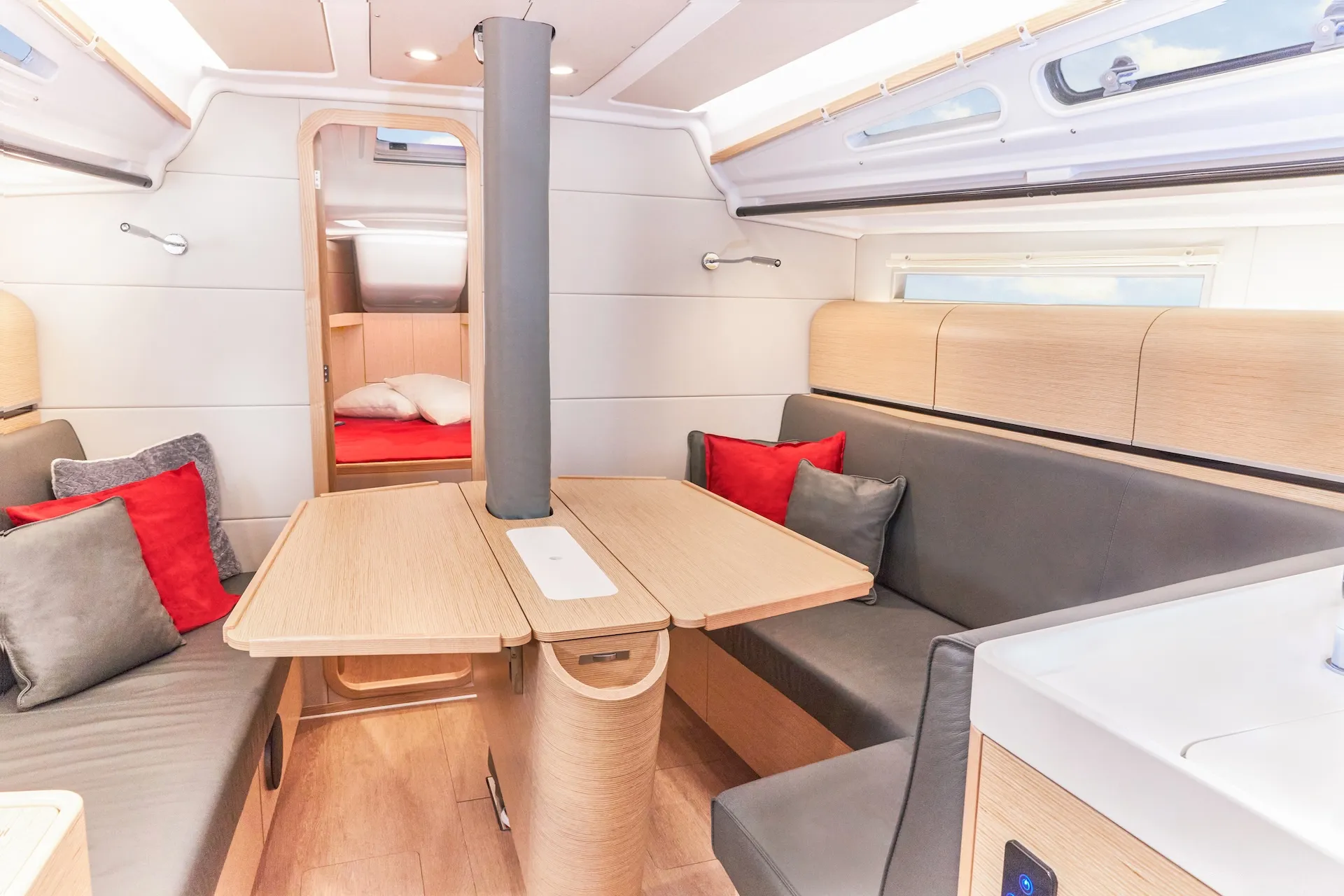 Dehler 38 Forest Gump — yacht photo 8