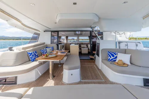 New 44 Blue Argo — фотография яхты 11