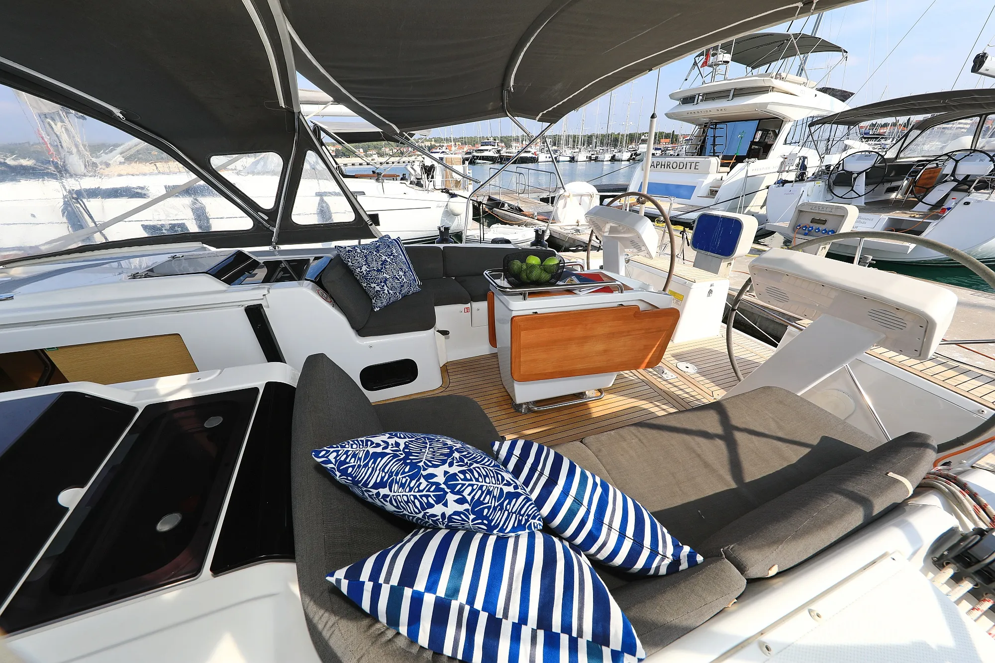 Hanse 458 Terna — foto dello yacht n. 4
