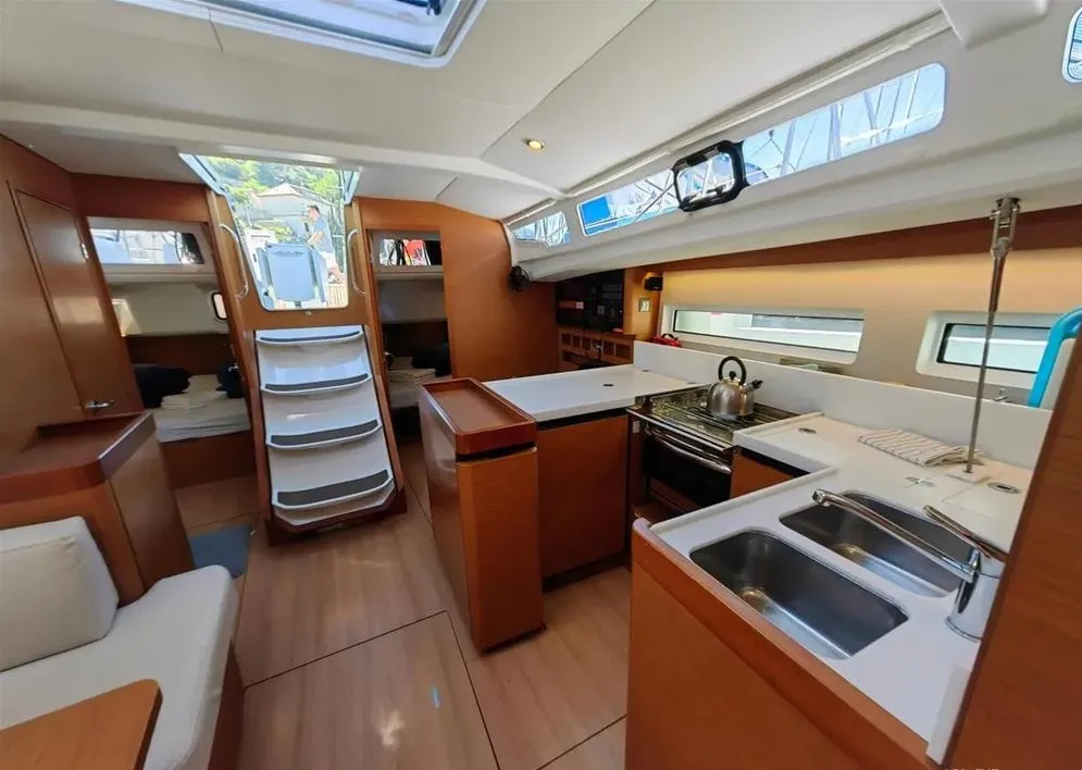 Sun Odyssey 440 Negroni — foto dello yacht n. 6