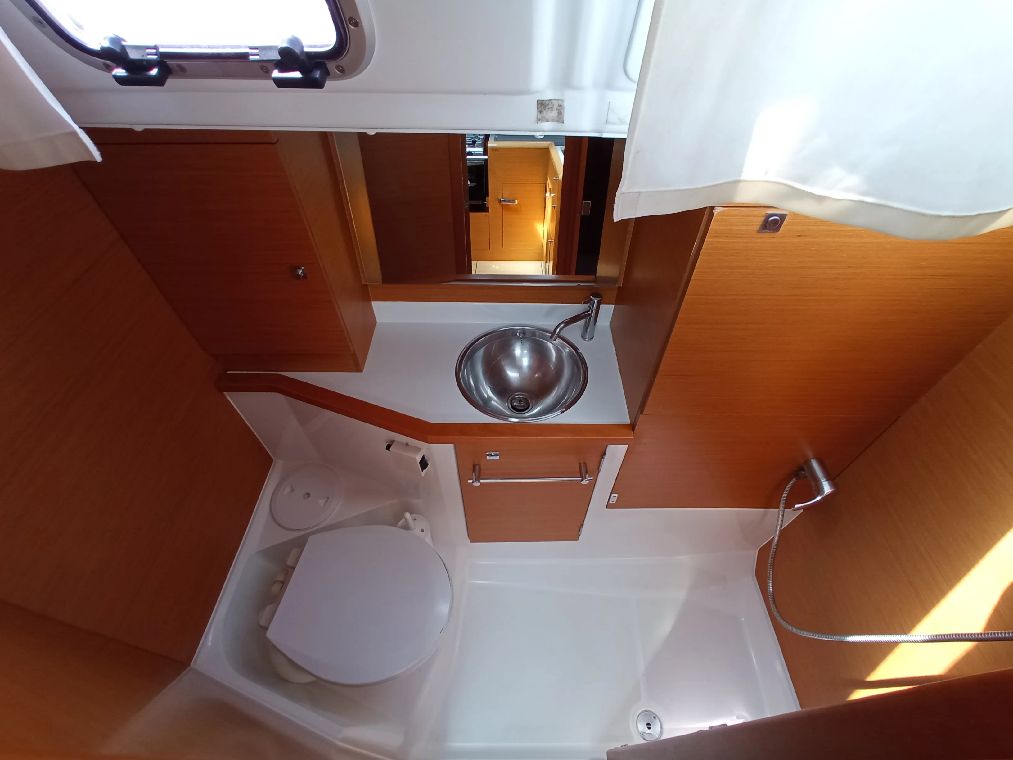 Sun Odyssey 379 Fearless — foto dello yacht n. 2