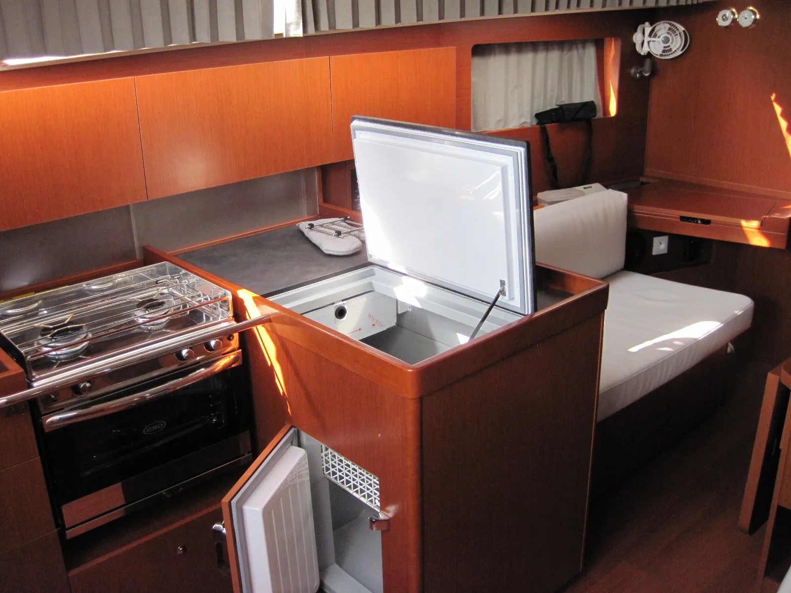 Oceanis 41.1 STELLA — yachtbillede 2