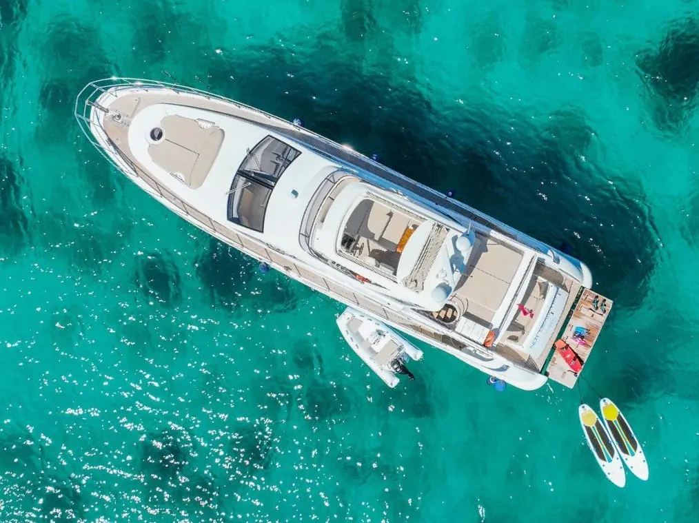 Azimut 64 Not Dead Yet — yacht photo 7
