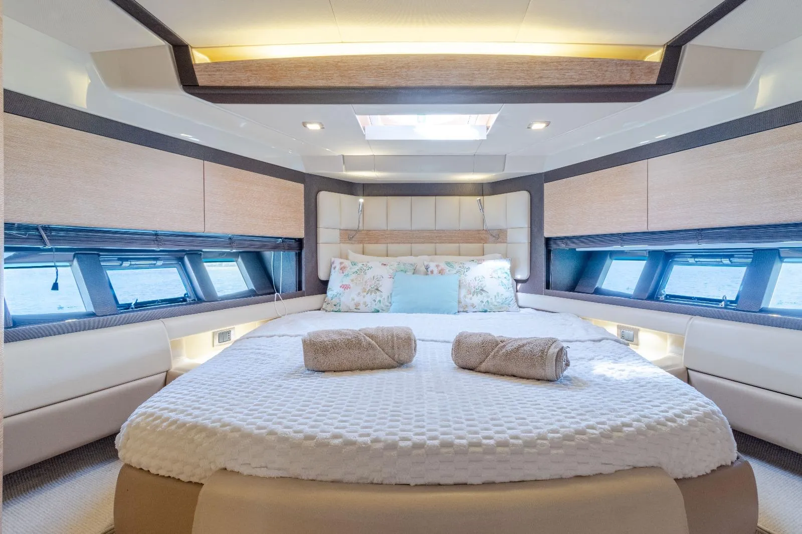 Azimut 64 Not Dead Yet — yacht photo 3