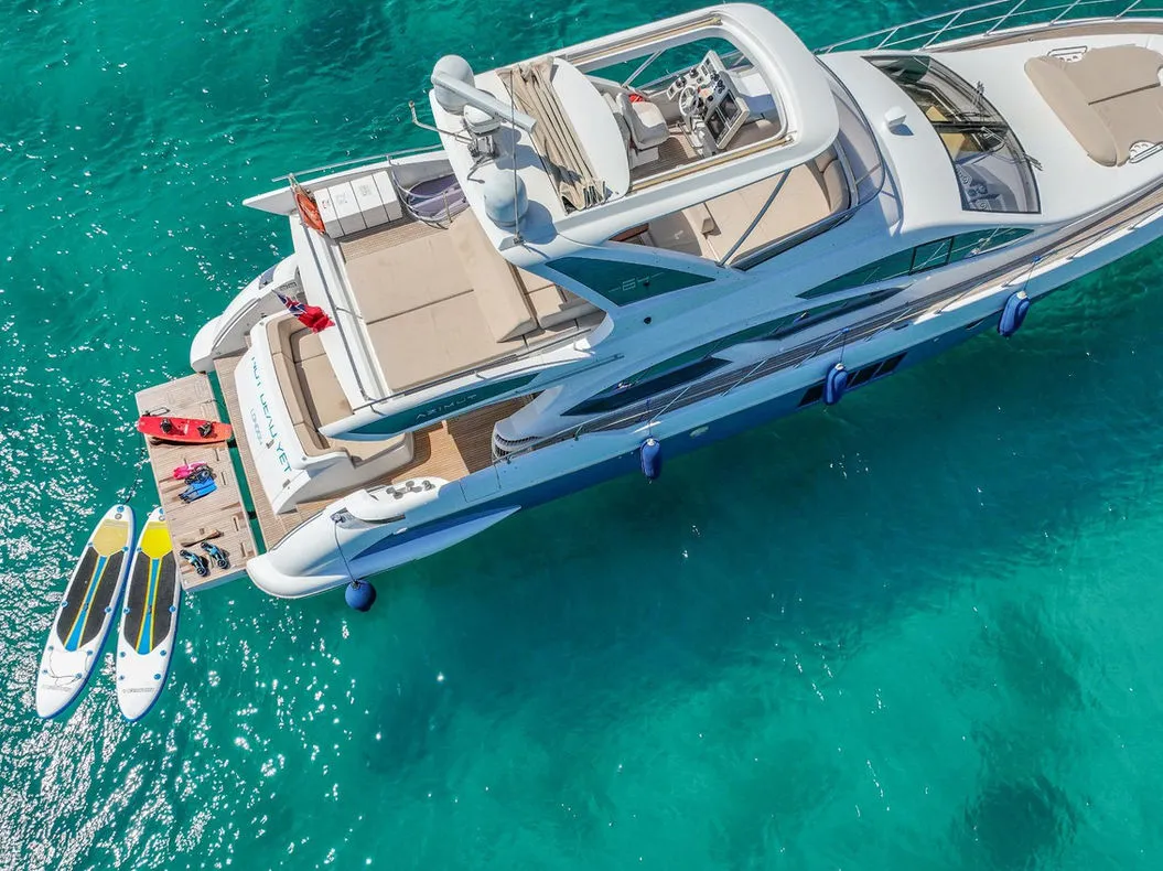 Azimut 64 Not Dead Yet — yacht photo 4