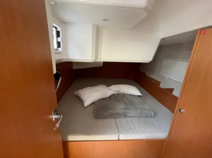 Bavaria C42 MAIA — фотография яхты 19