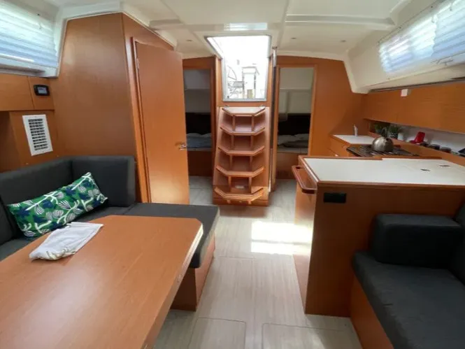 Bavaria C42 MAIA — фотография яхты 8