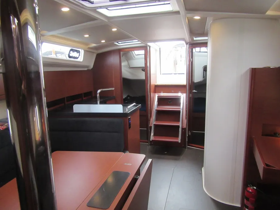 Hanse 418 Eight — jahtikuva 4