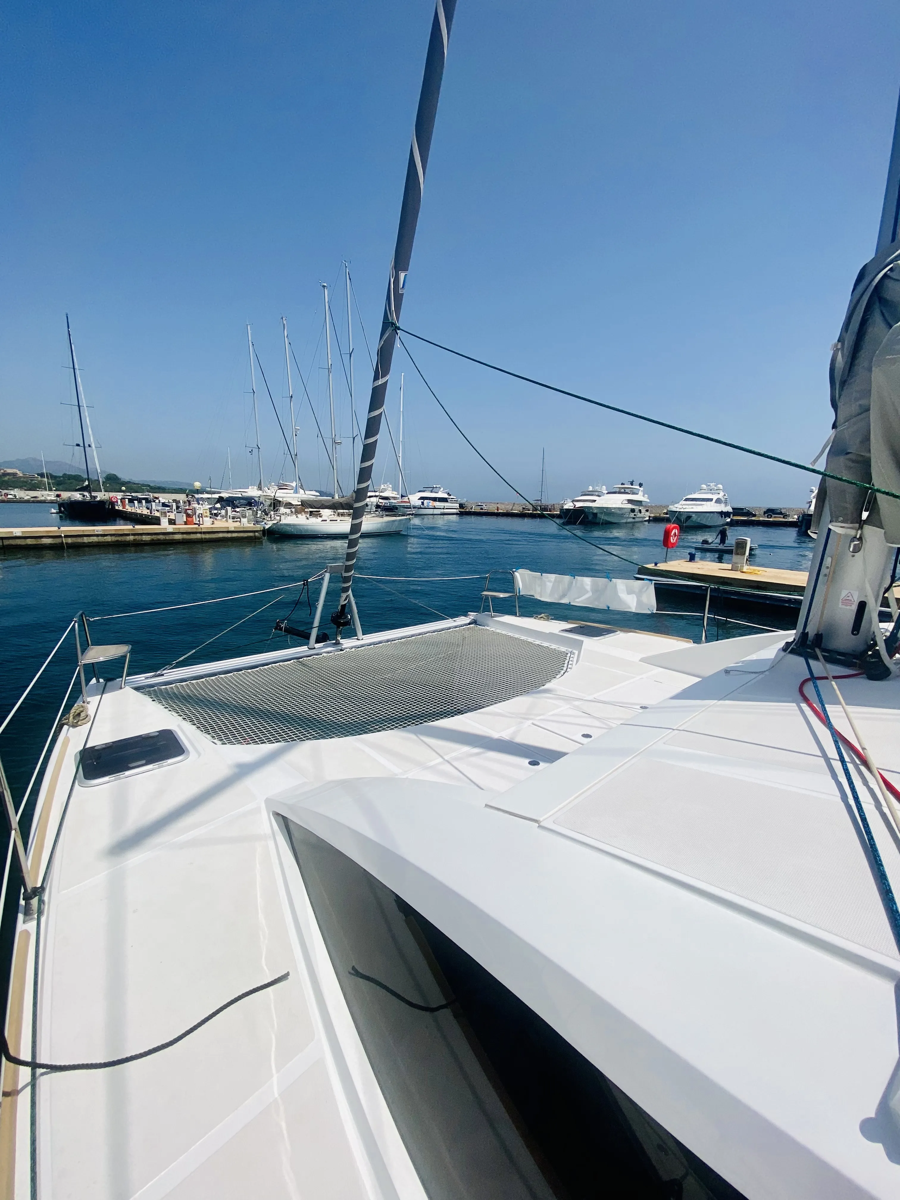 C-CAT 37 Altair — jahtikuva 3