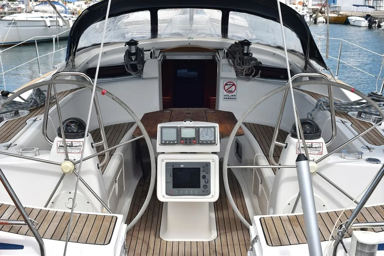 Bavaria Cruiser 50 SHH-BAV50 — фотография яхты 4