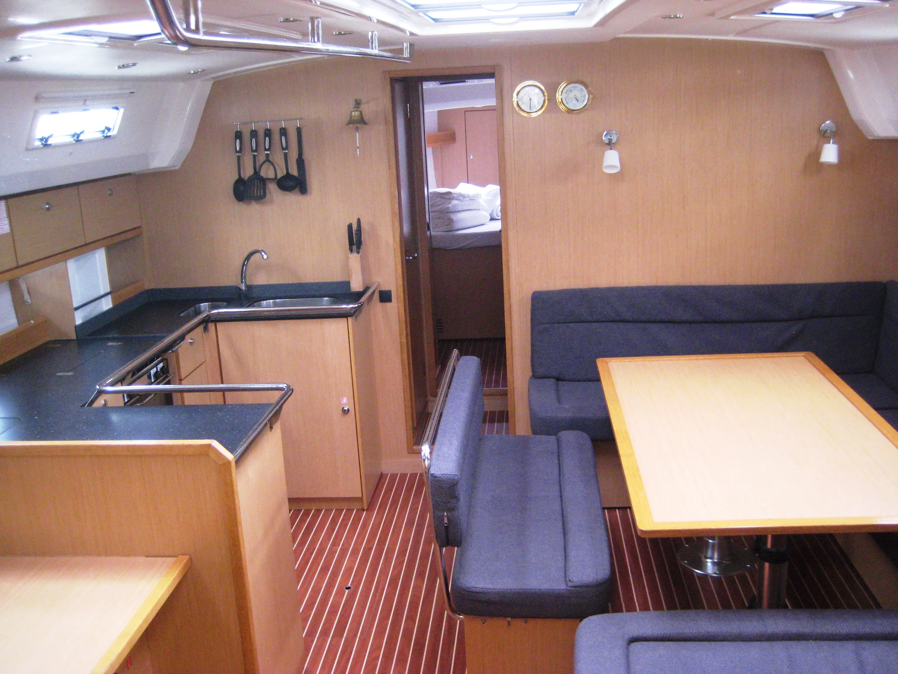 Bavaria Cruiser 51 Six — yacht photo 10