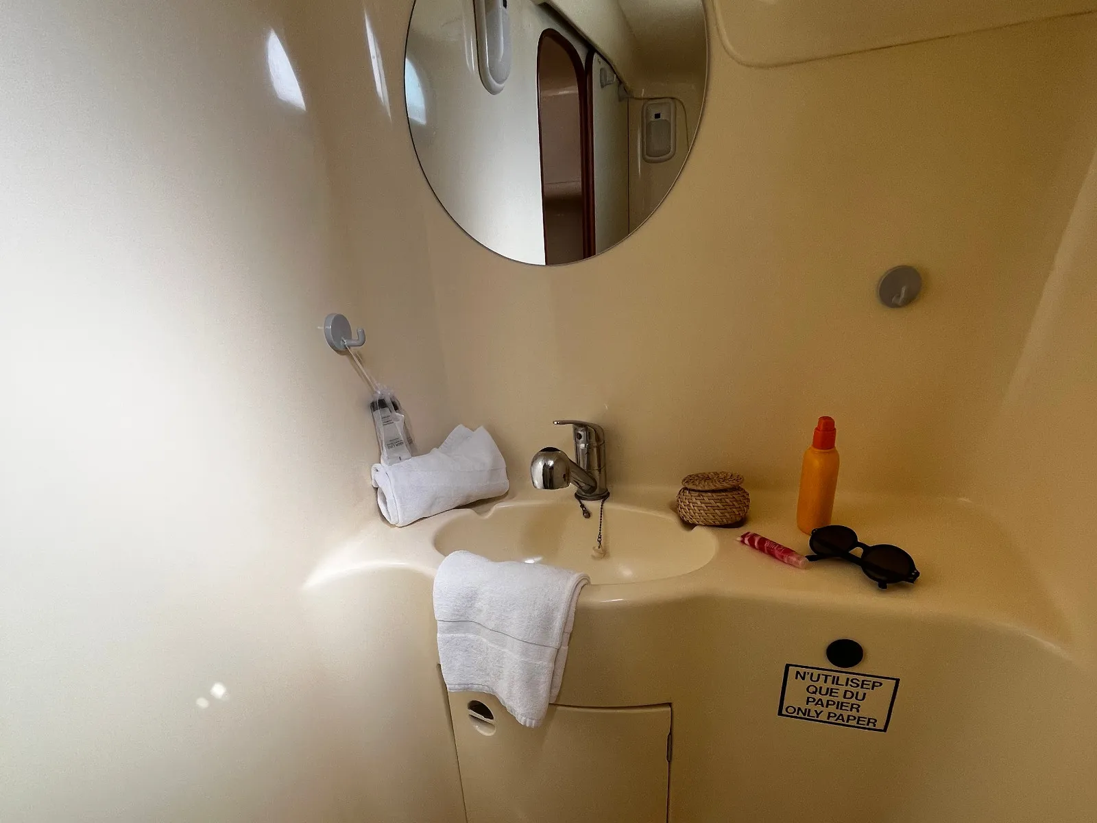 Nicols Estivale Duo Tempo — yacht photo 2