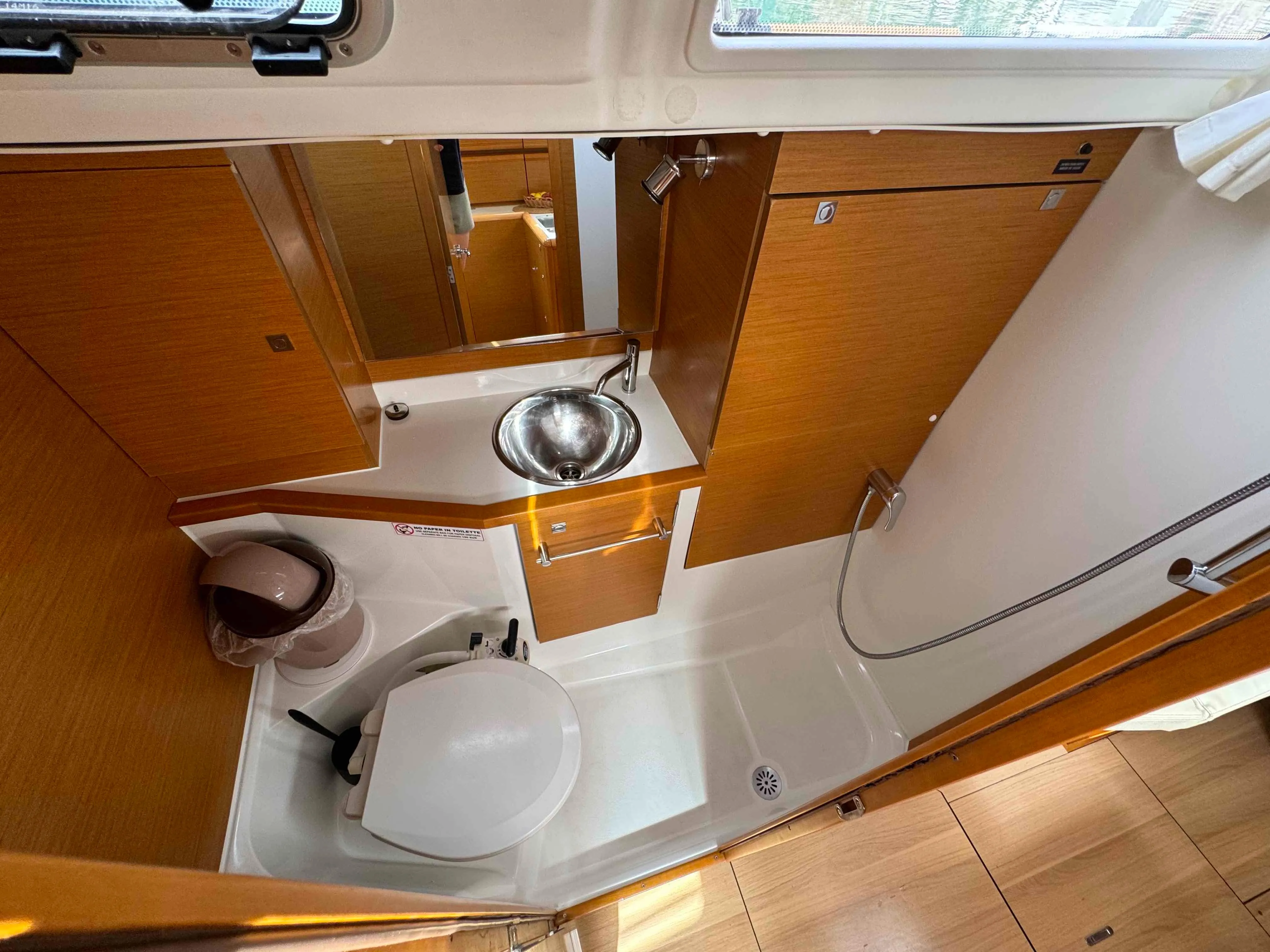 Sun Odyssey 389 ACE OF SPADES — foto dello yacht n. 4