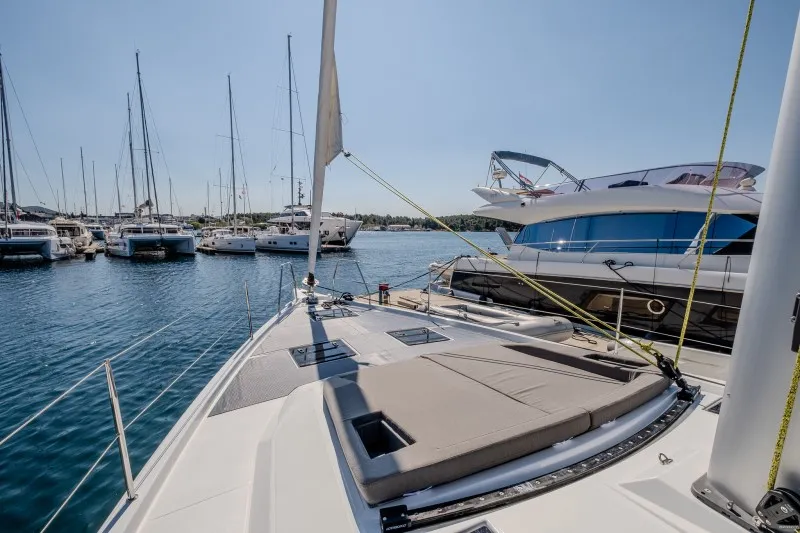 Dufour 48 Nada — yacht photo 31