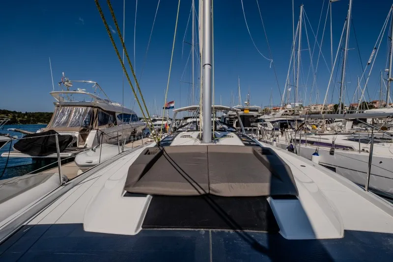Dufour 48 Nada — yacht photo 20