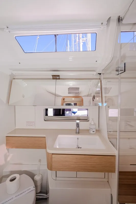 Dufour 48 Nada — yacht photo 17