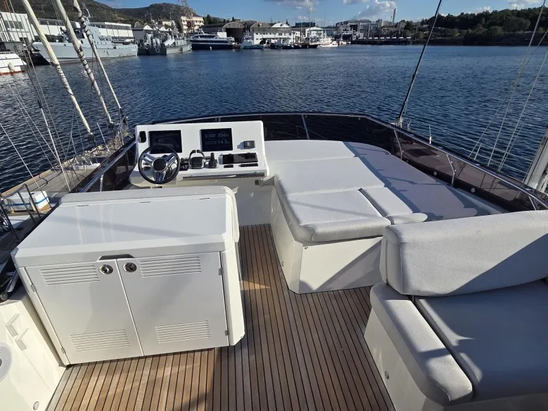 Prestige 520 Fly SABIJAC — yacht photo 16
