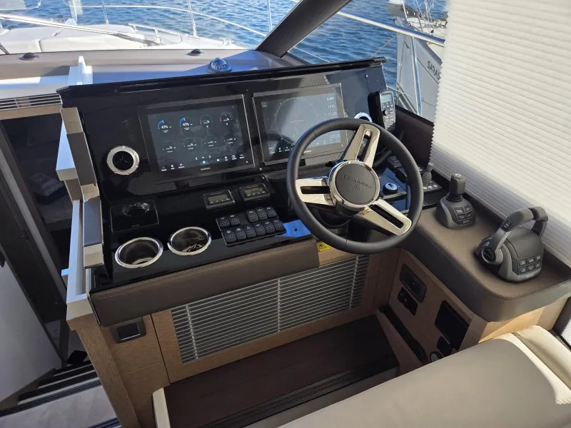 Prestige 520 Fly SABIJAC — yacht photo 8