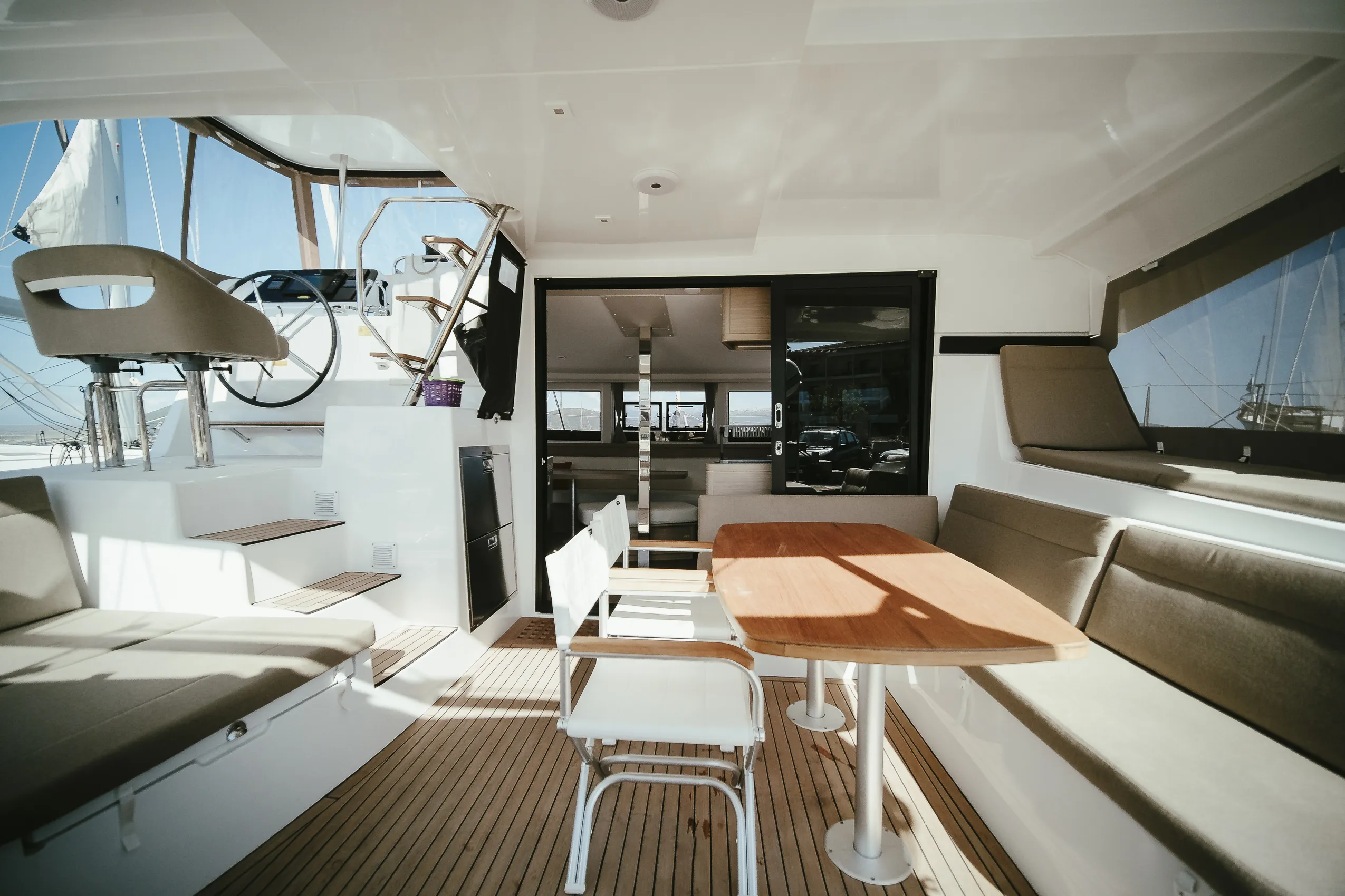 Lagoon 42 Acantha — фотография яхты 5