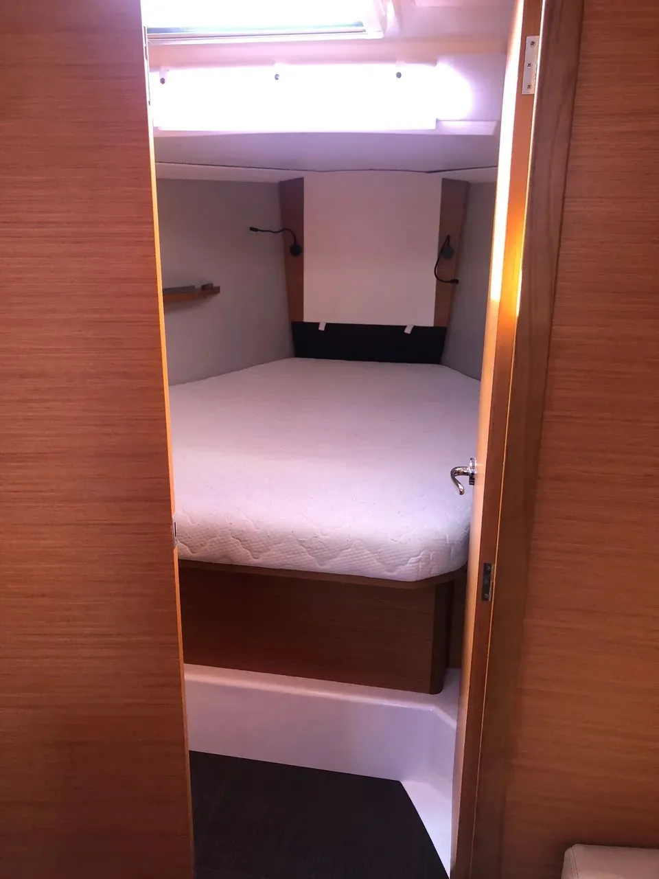 Dufour 37 Iulo — yacht photo 2