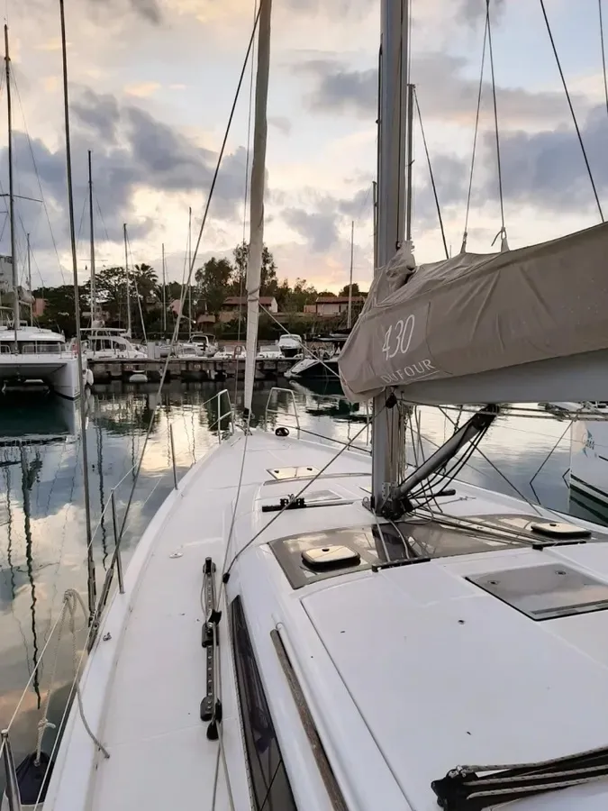 Dufour 430 Fiodena — фотография яхты 8