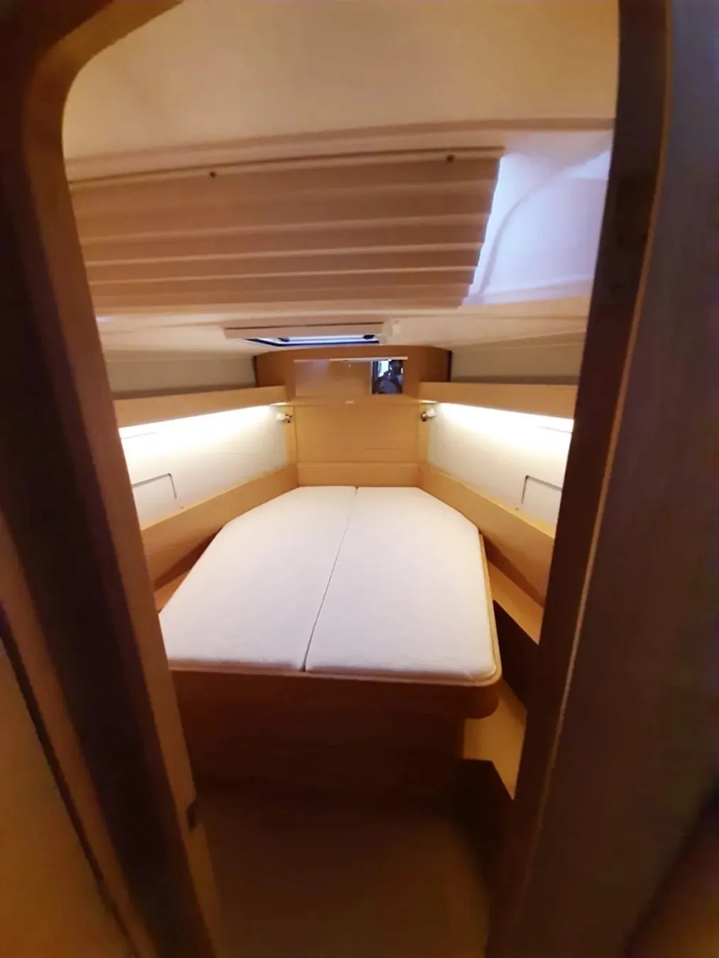 Dufour 430 Fiodena — фотография яхты 6