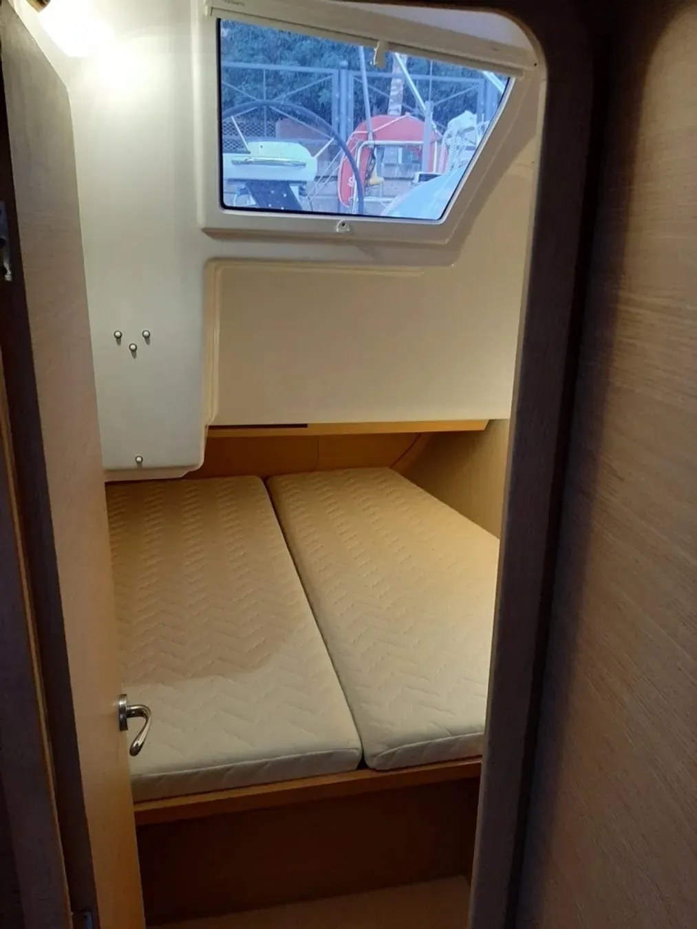 Dufour 430 Fiodena — фотография яхты 10