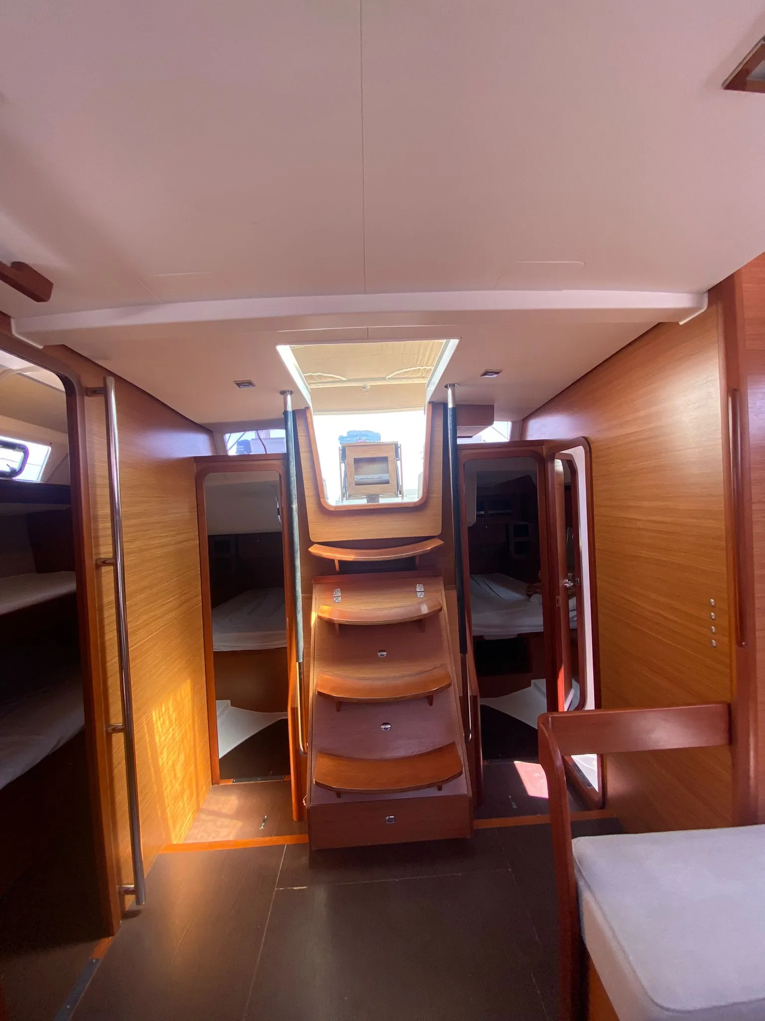 Dufour 520 Grand Large Alicudi — yacht photo 5