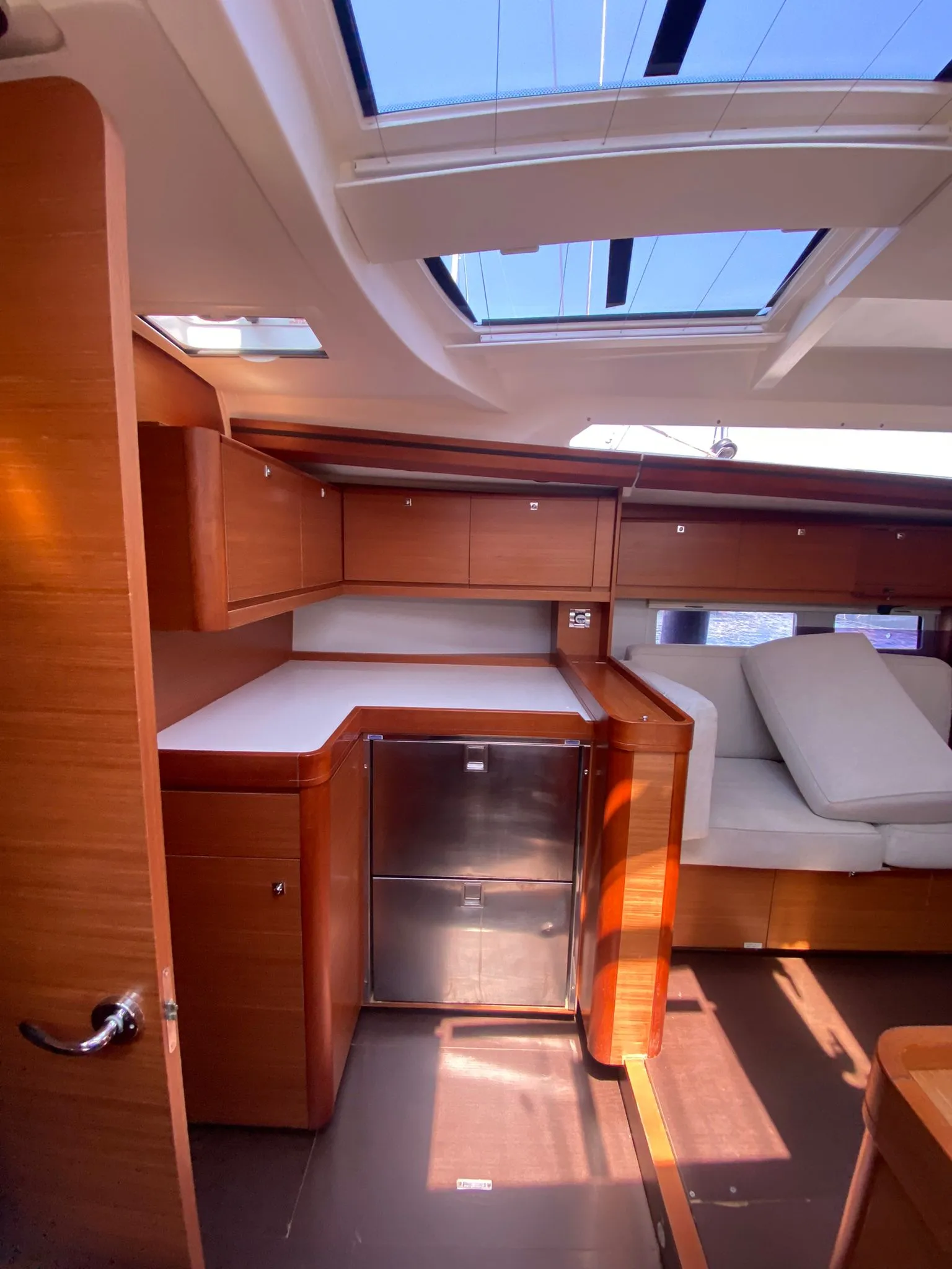 Dufour 520 Grand Large Alicudi — yacht photo 13