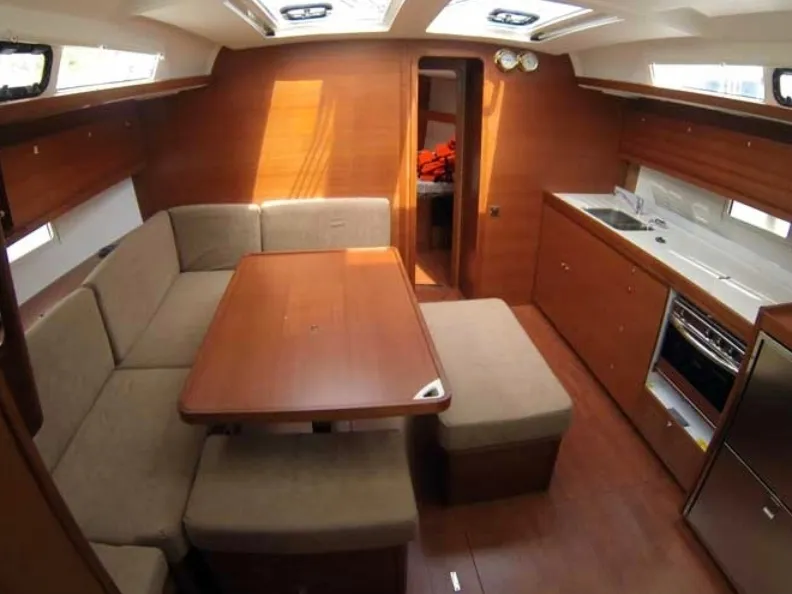 Dufour 460 Grand Large Filicudi — фотография яхты 7