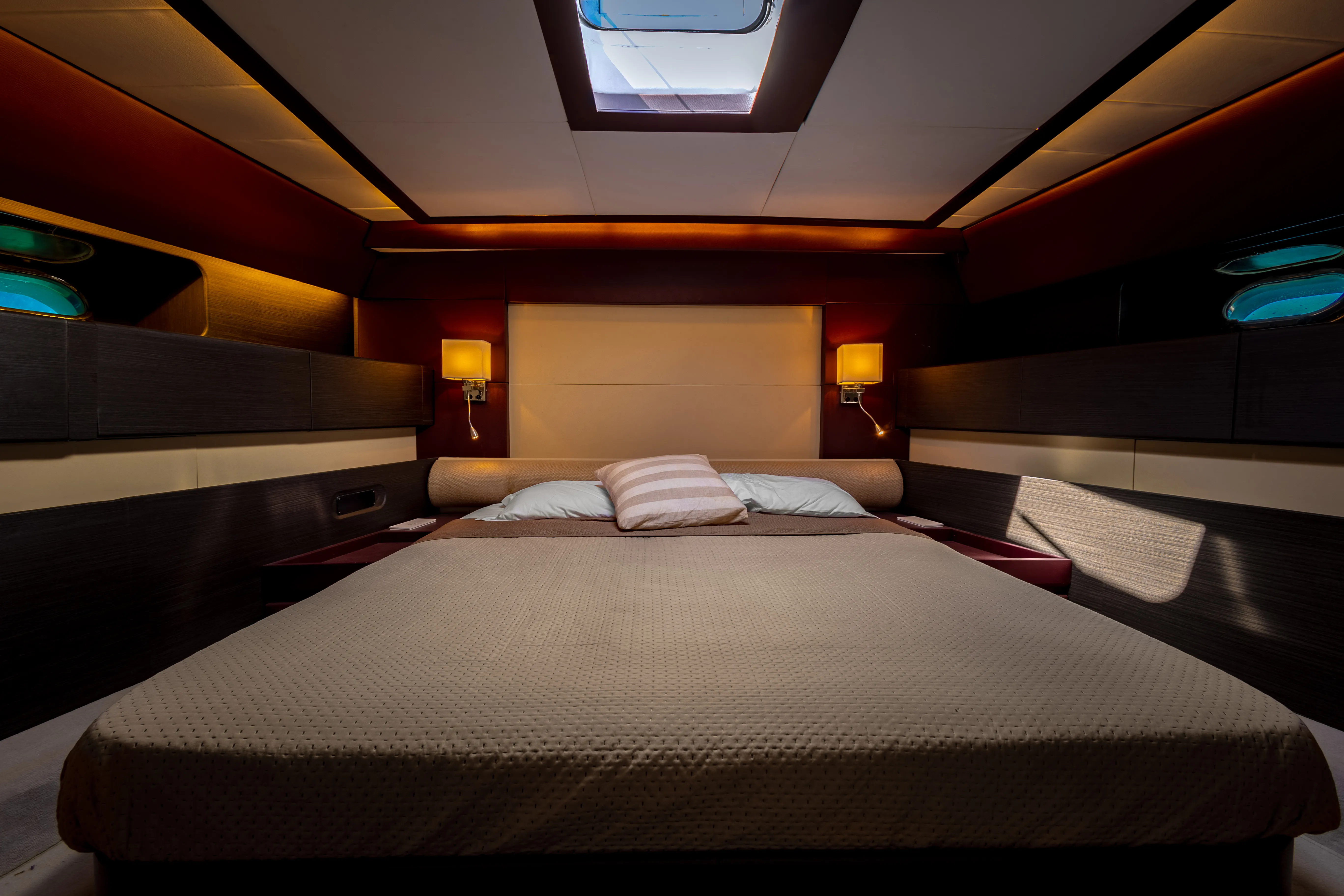 Leopard 23 Onyris — yacht photo 5