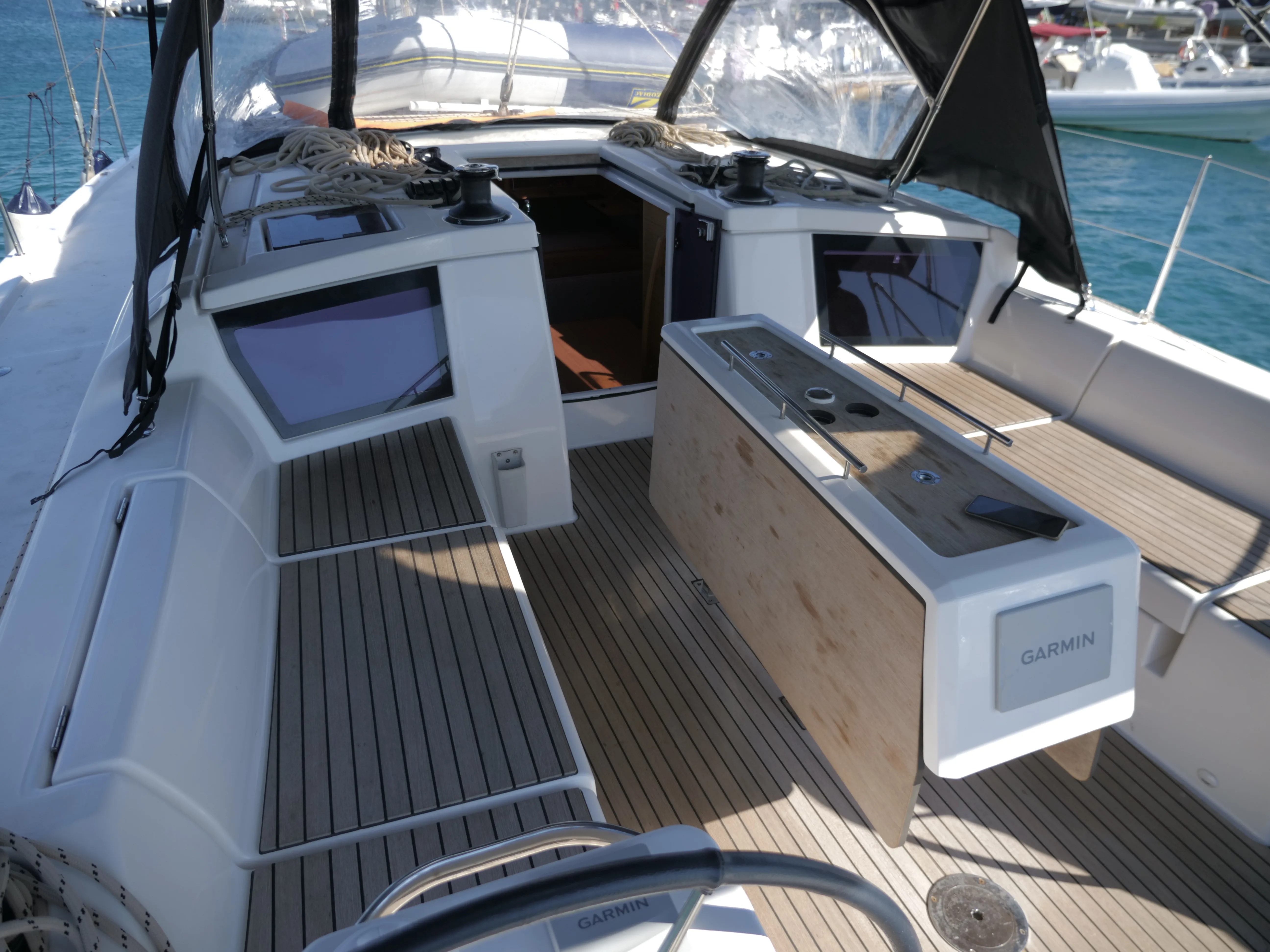 Dufour 430 Panarea — фотография яхты 2