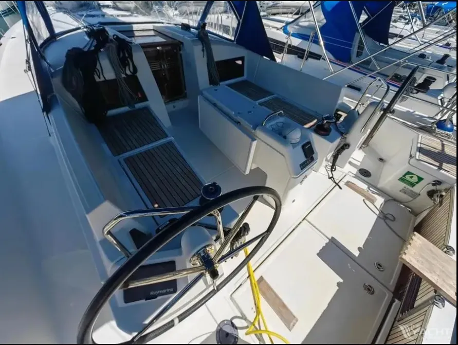 Sun Odyssey 440 AF-SO440N — foto dello yacht n. 9