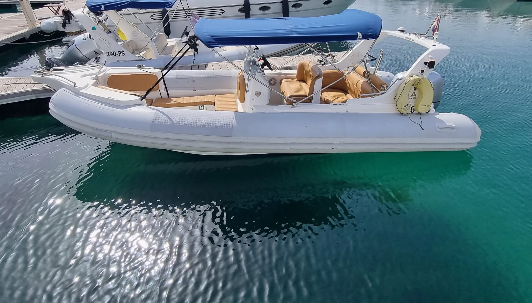 Marine Spirit 640 AGA — jahtikuva 2