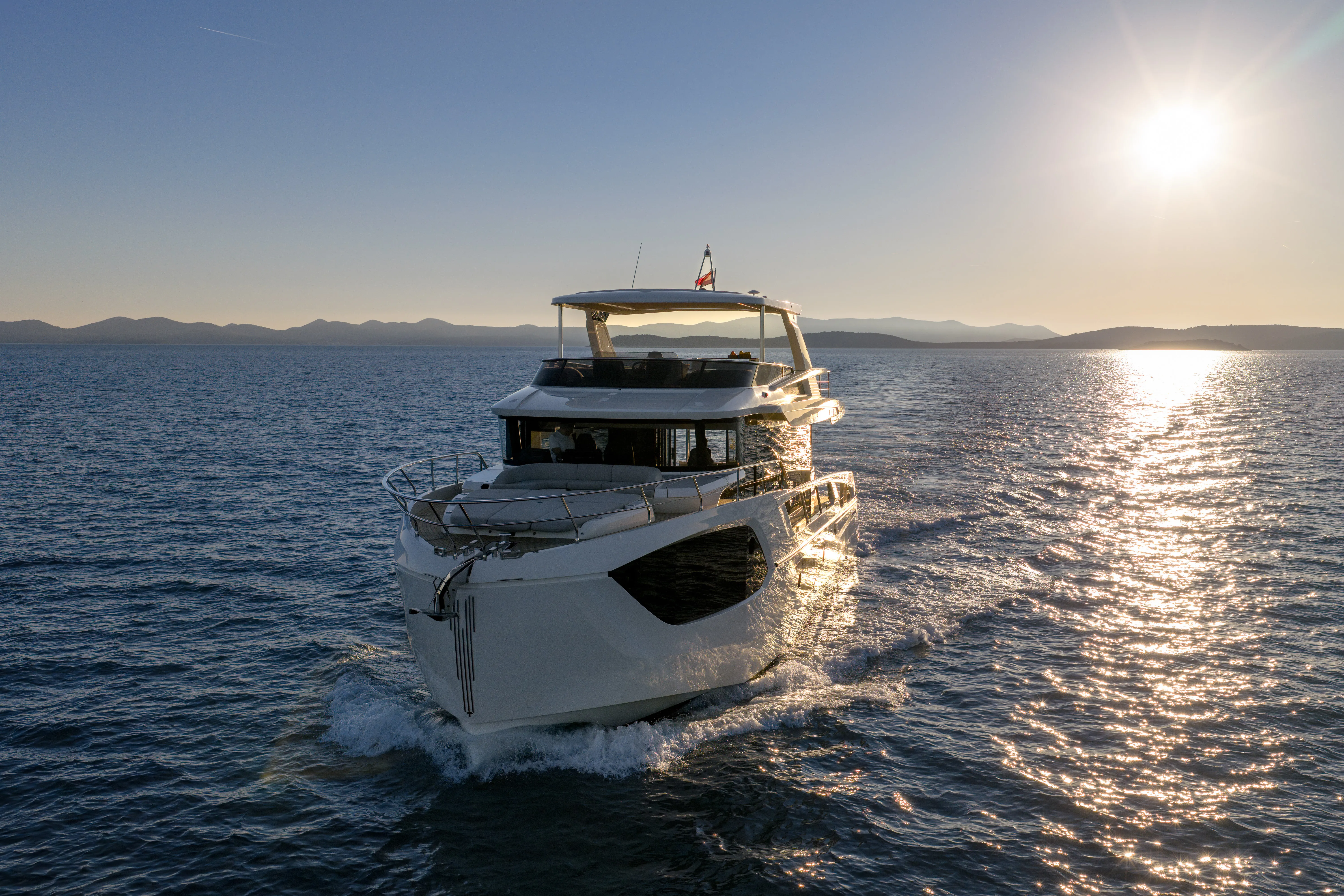 Navetta 64 Premium + — фотография яхты 37