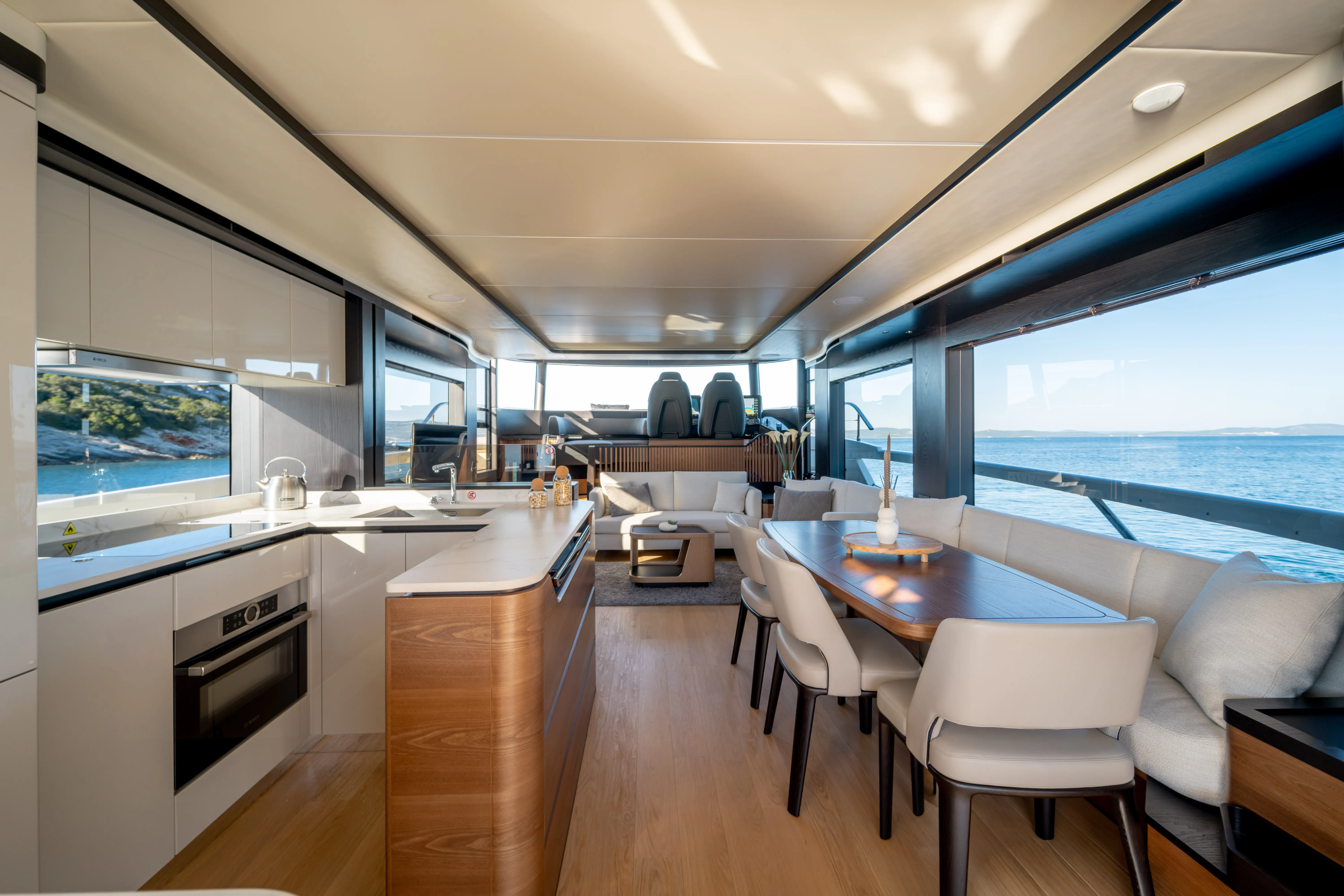 Navetta 64 Premium + — фотография яхты 11