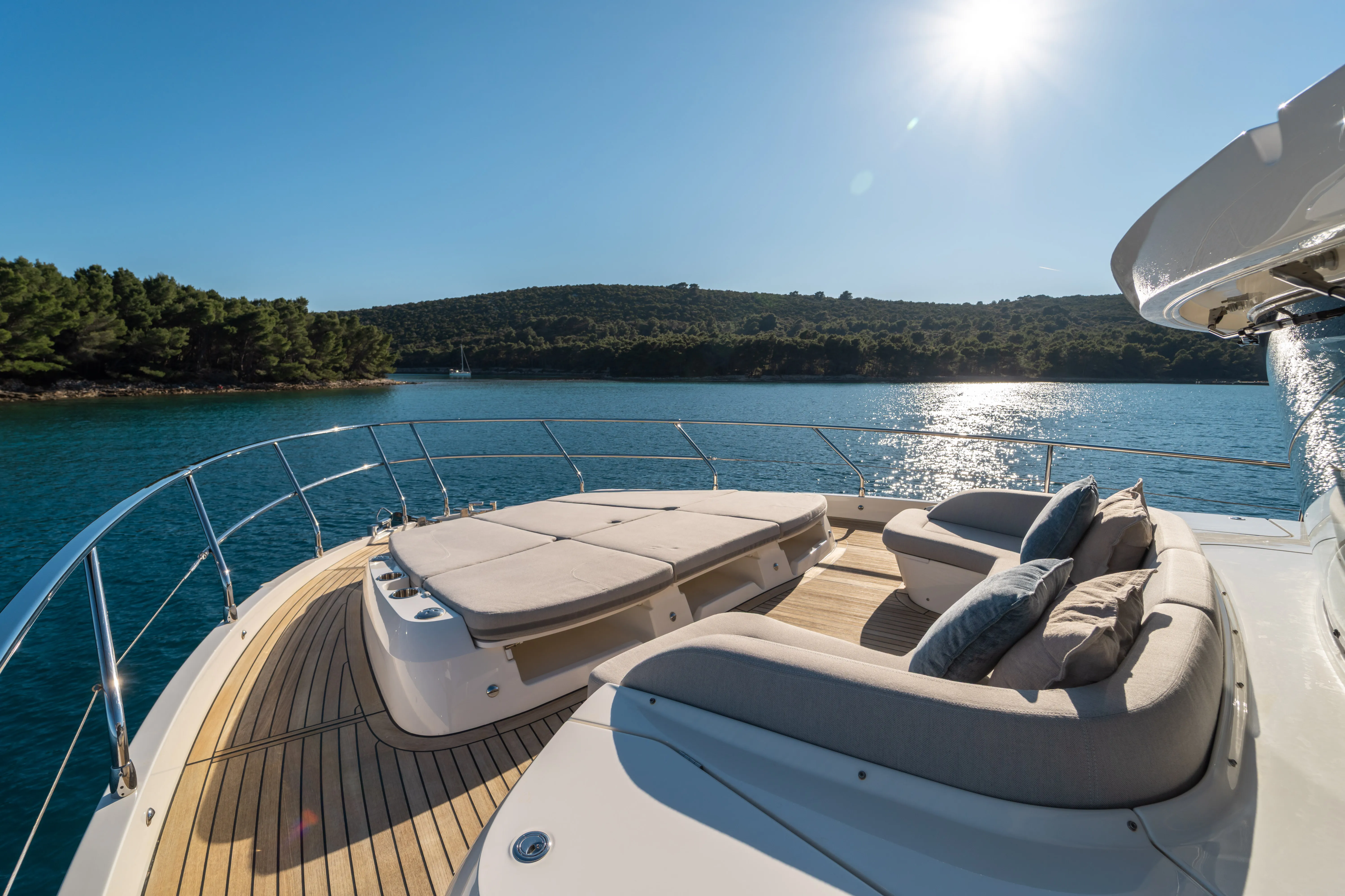 Navetta 64 Premium + — фотография яхты 10