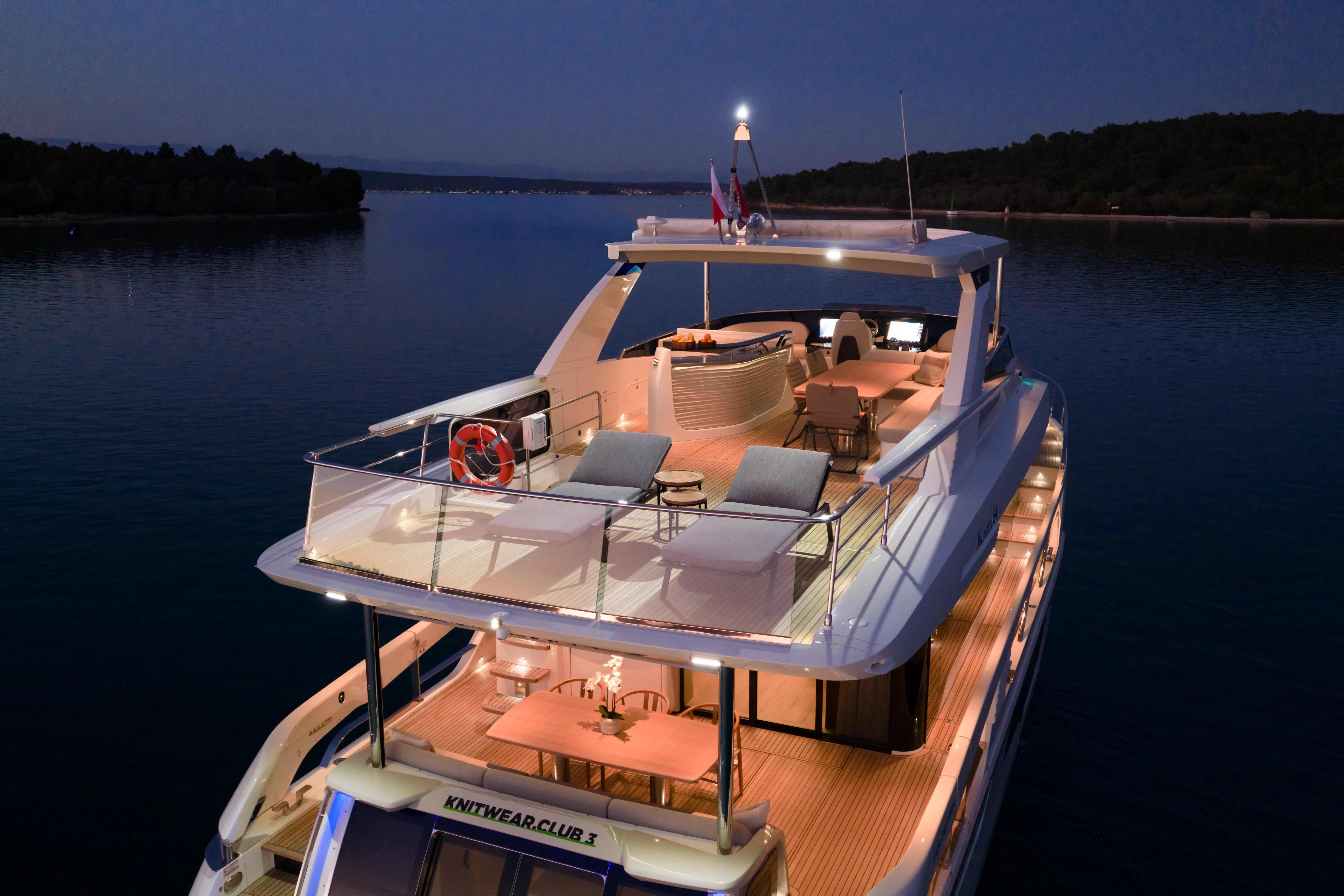Navetta 64 Premium + — фотография яхты 20