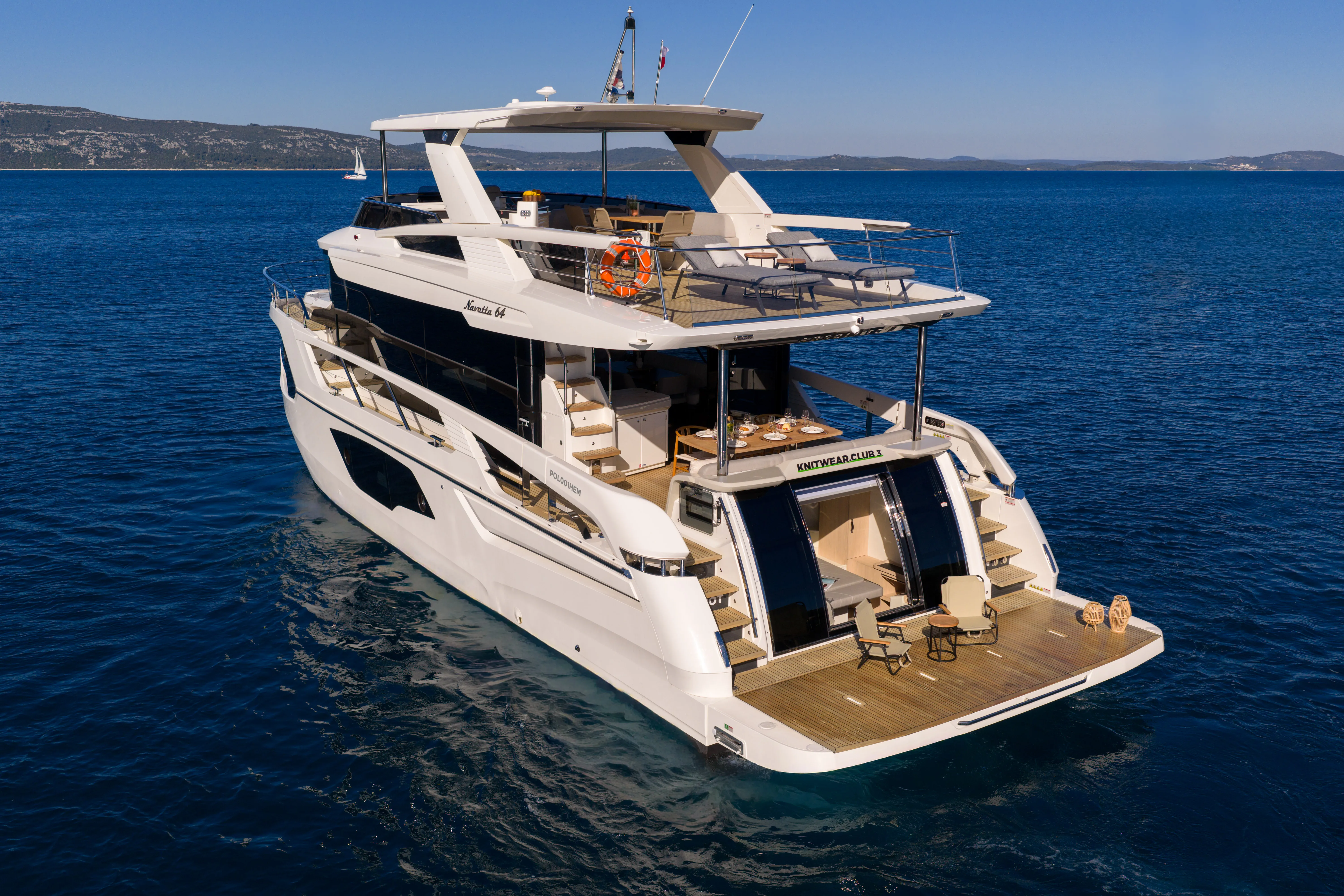 Navetta 64 Premium + — фотография яхты 22