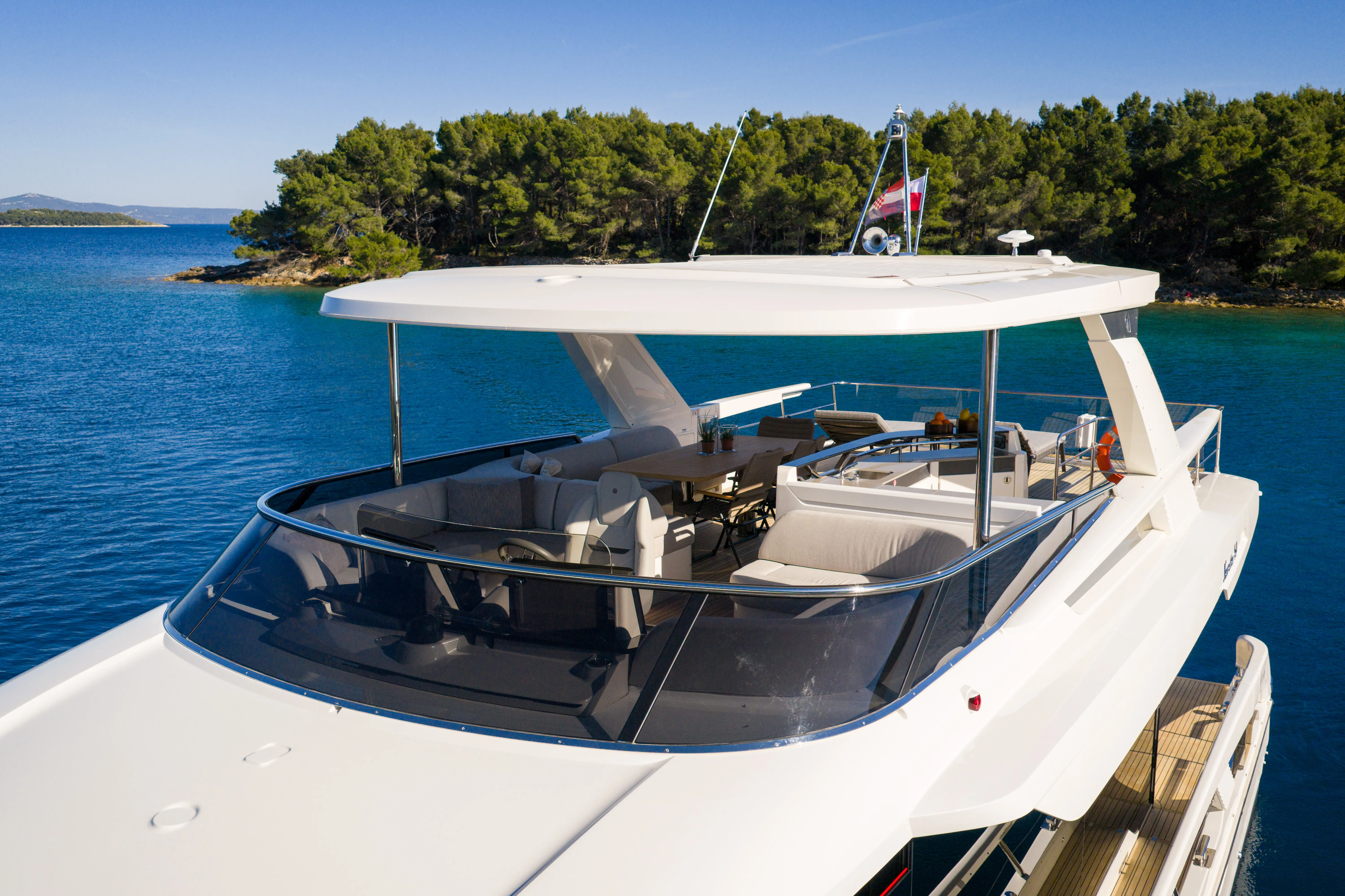 Navetta 64 Premium + — фотография яхты 7