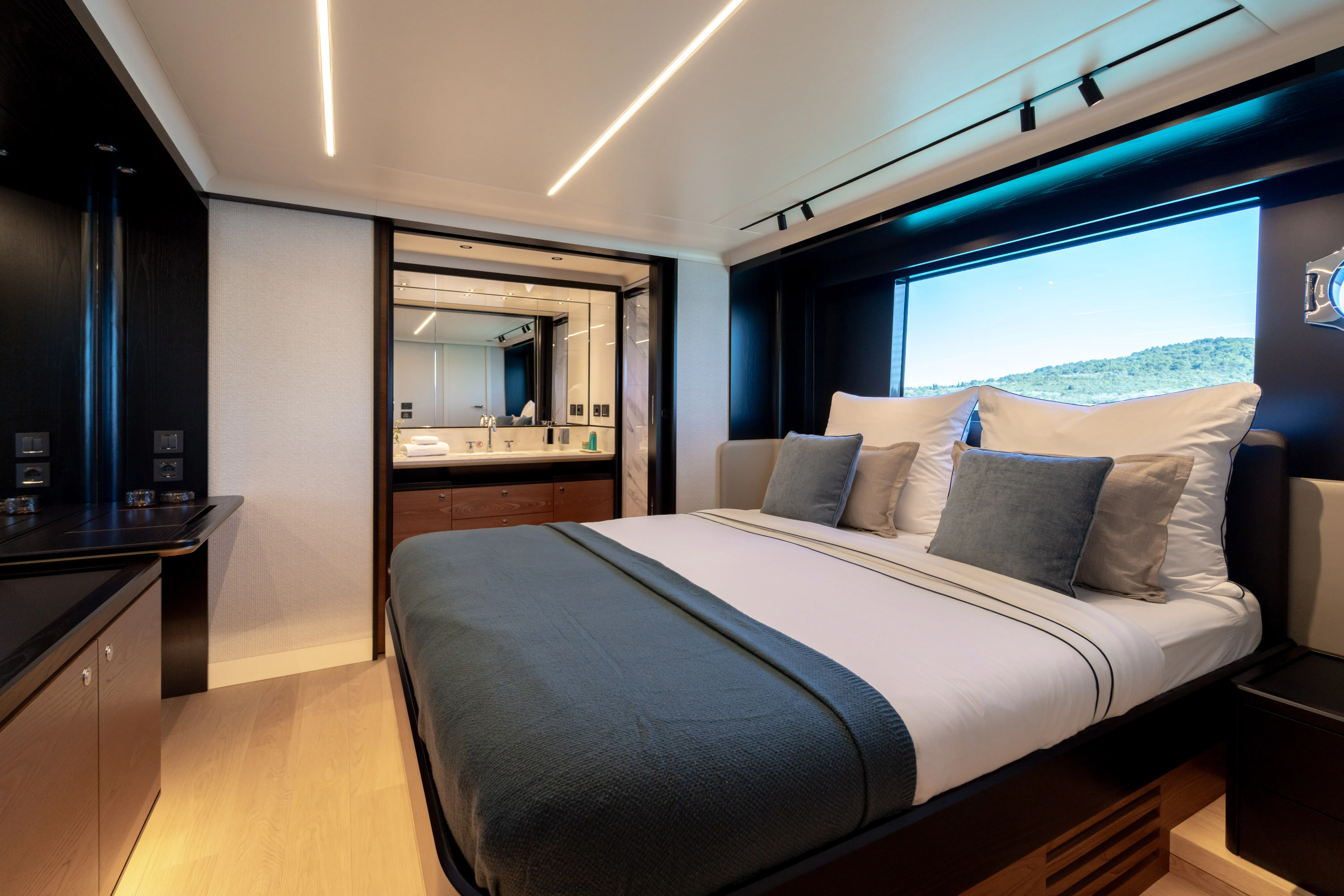 Navetta 64 Premium + — фотография яхты 38