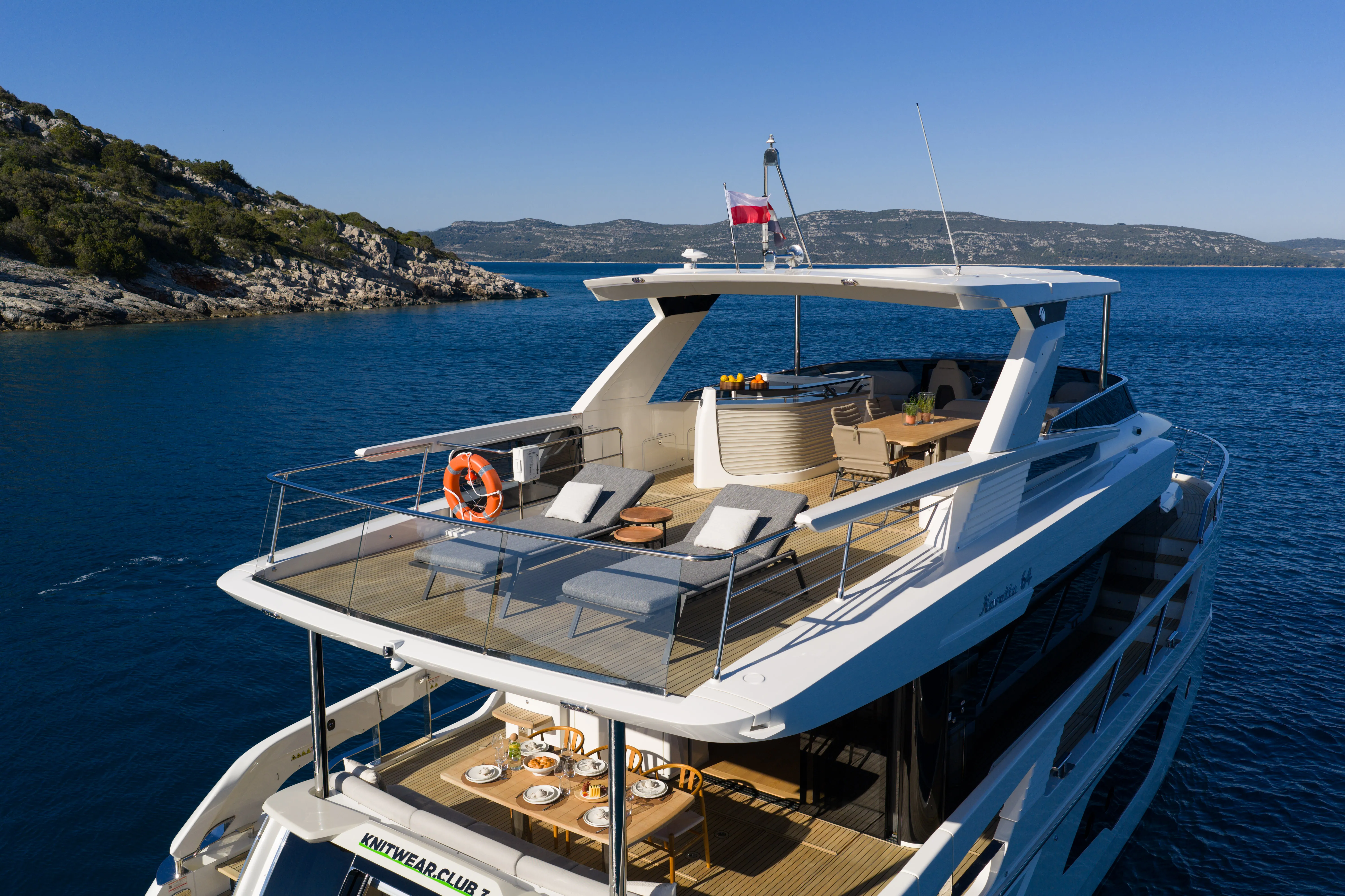 Navetta 64 Premium + — фотография яхты 16