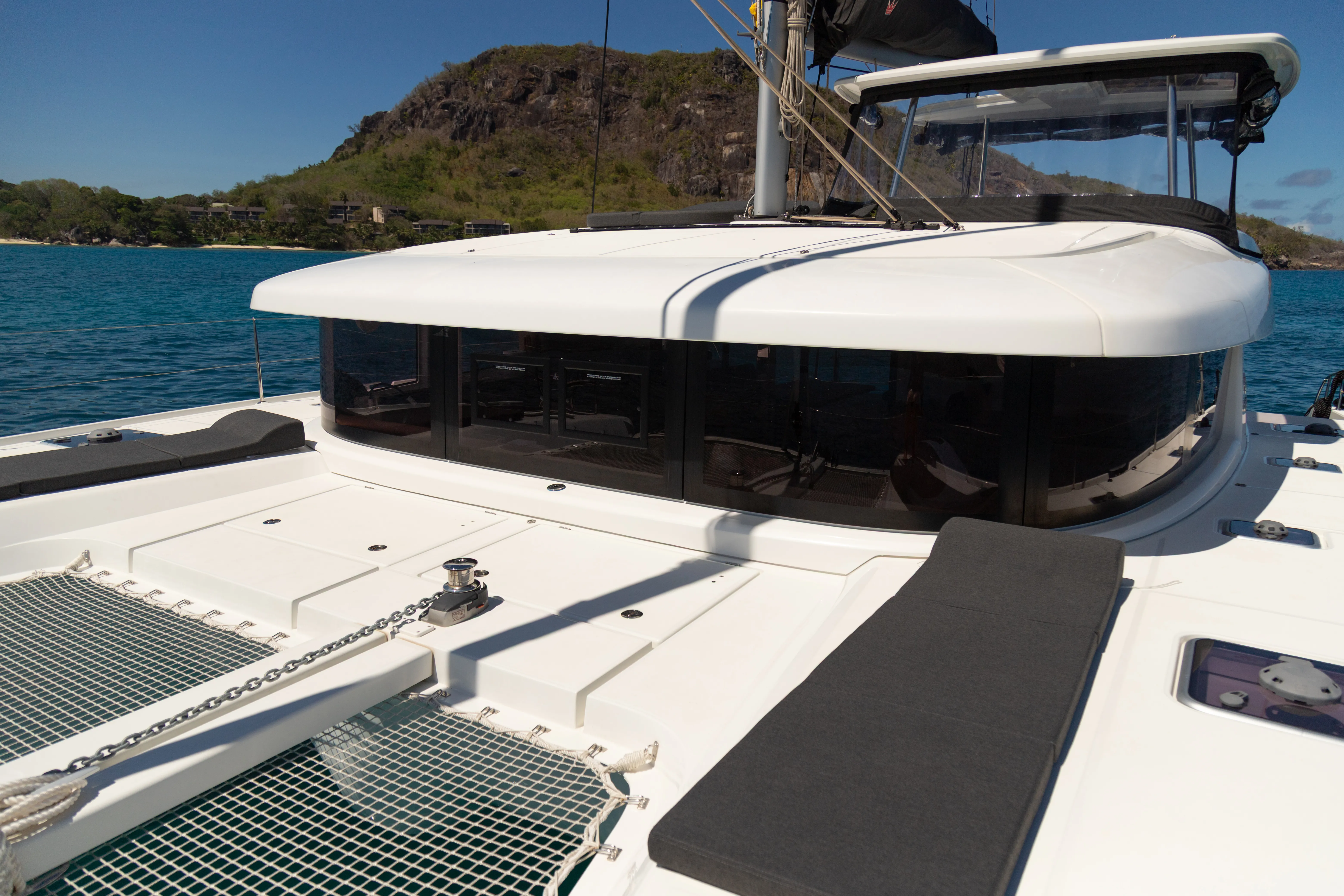 Lagoon 42 Vanessa — yacht photo 2