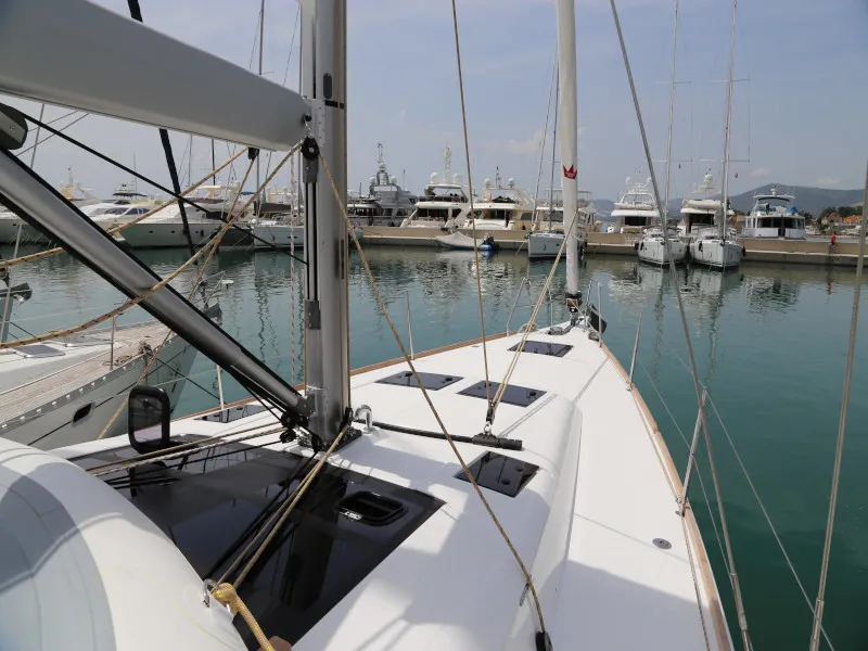 Dufour 460 Grand Large Sea Hawk — фотография яхты 11