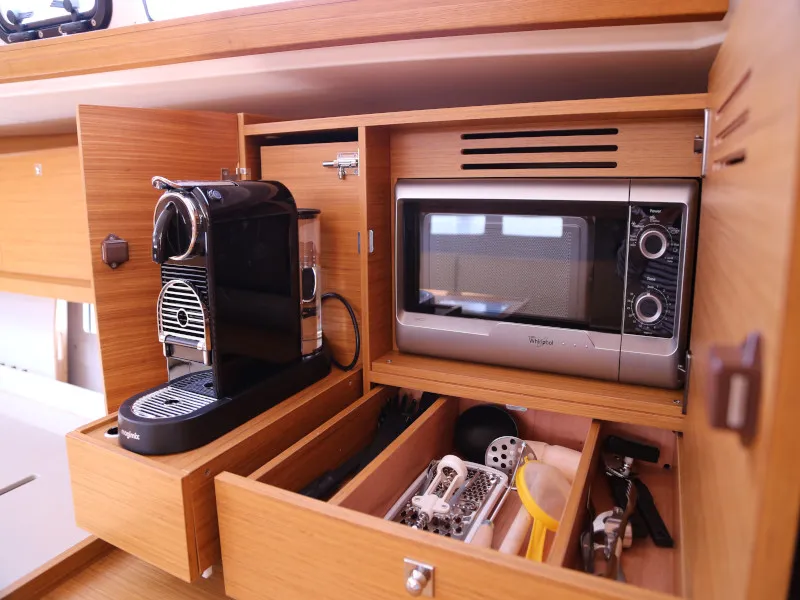Dufour 460 Grand Large Sea Hawk — фотография яхты 13